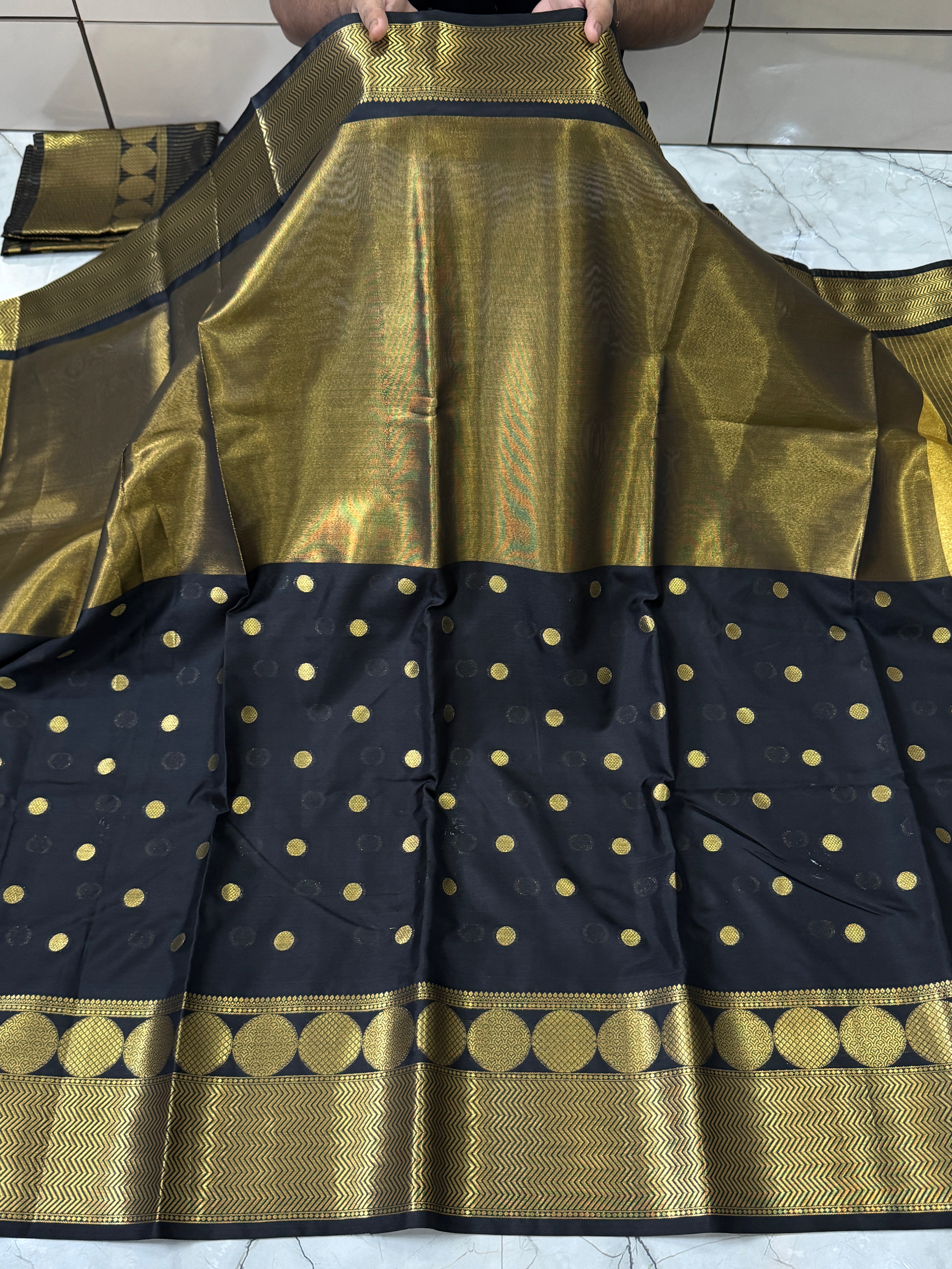 SOFT KATAN SILK SAREE WITH RICH PALLU AND BLOUSE