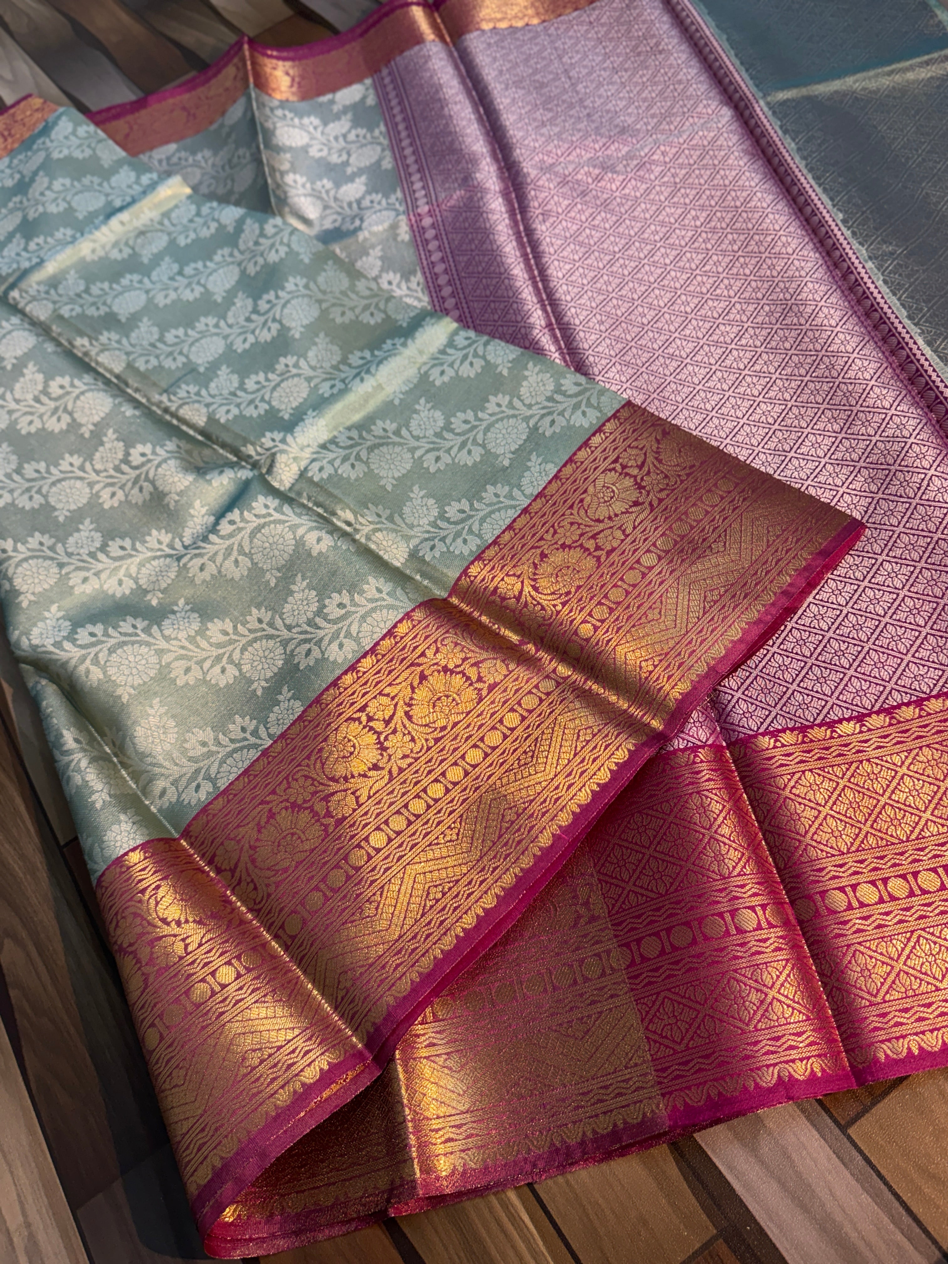 SOFT TISSU  SILK SAREE WITH RICH PALLU AND BLOUSE