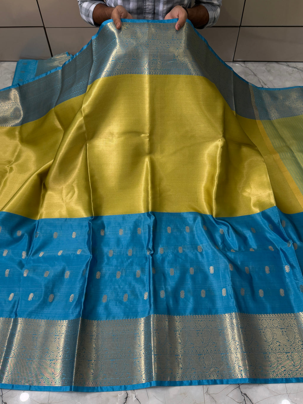 SOFT KATAN SILK SAREE WITH RICH PALLU AND BLOUSE