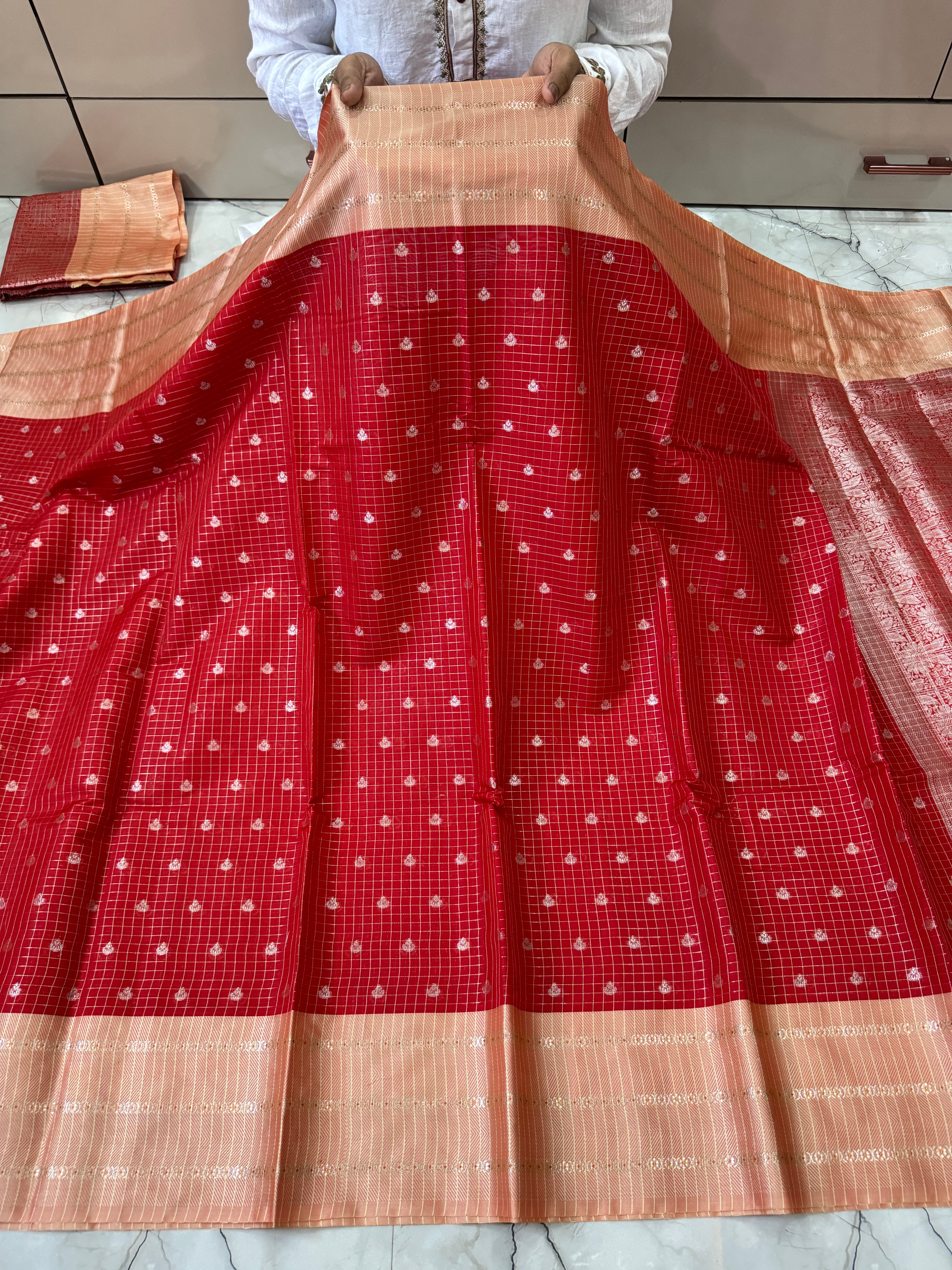 BANARASI SEMI KATAN SILK CHCK TISSU BOTI SAREE WITH RICH PALLU & BLOUSE