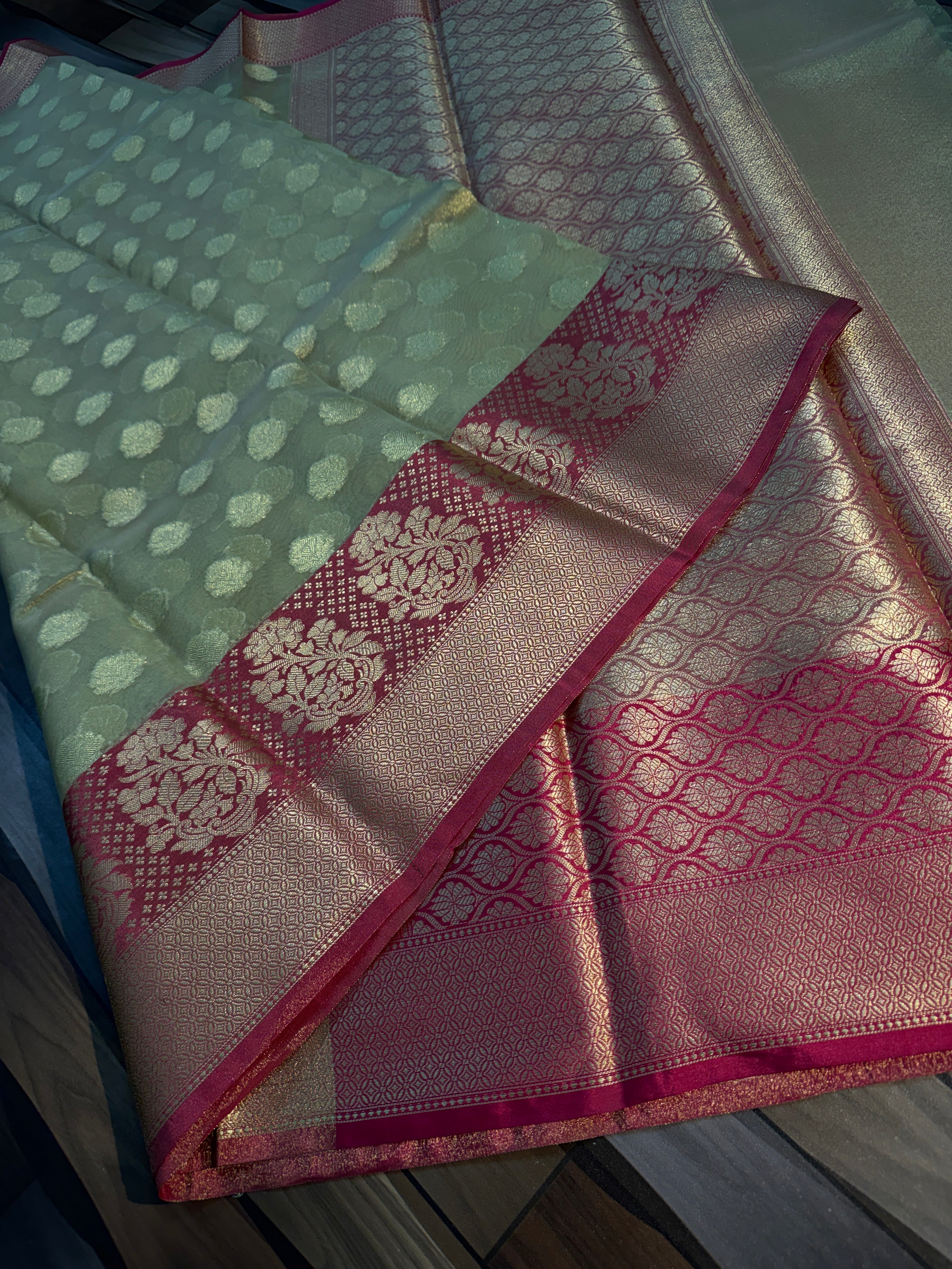 SOFT TISSU  SILK SAREE WITH RICH PALLU AND BLOUSE