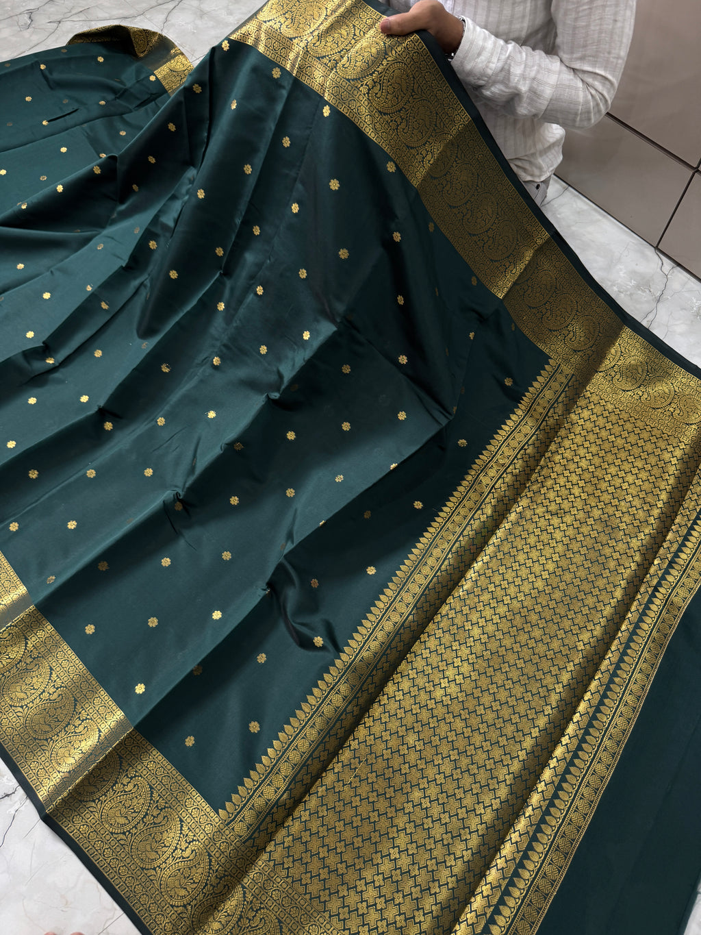 SOFT KATAN SILK SAREE WITH RICH PALLU AND BLOUSE