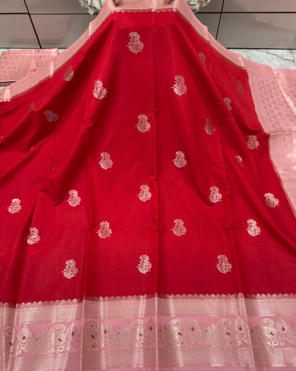 Semi Katan Skirt Border Buti Banarasi Saree