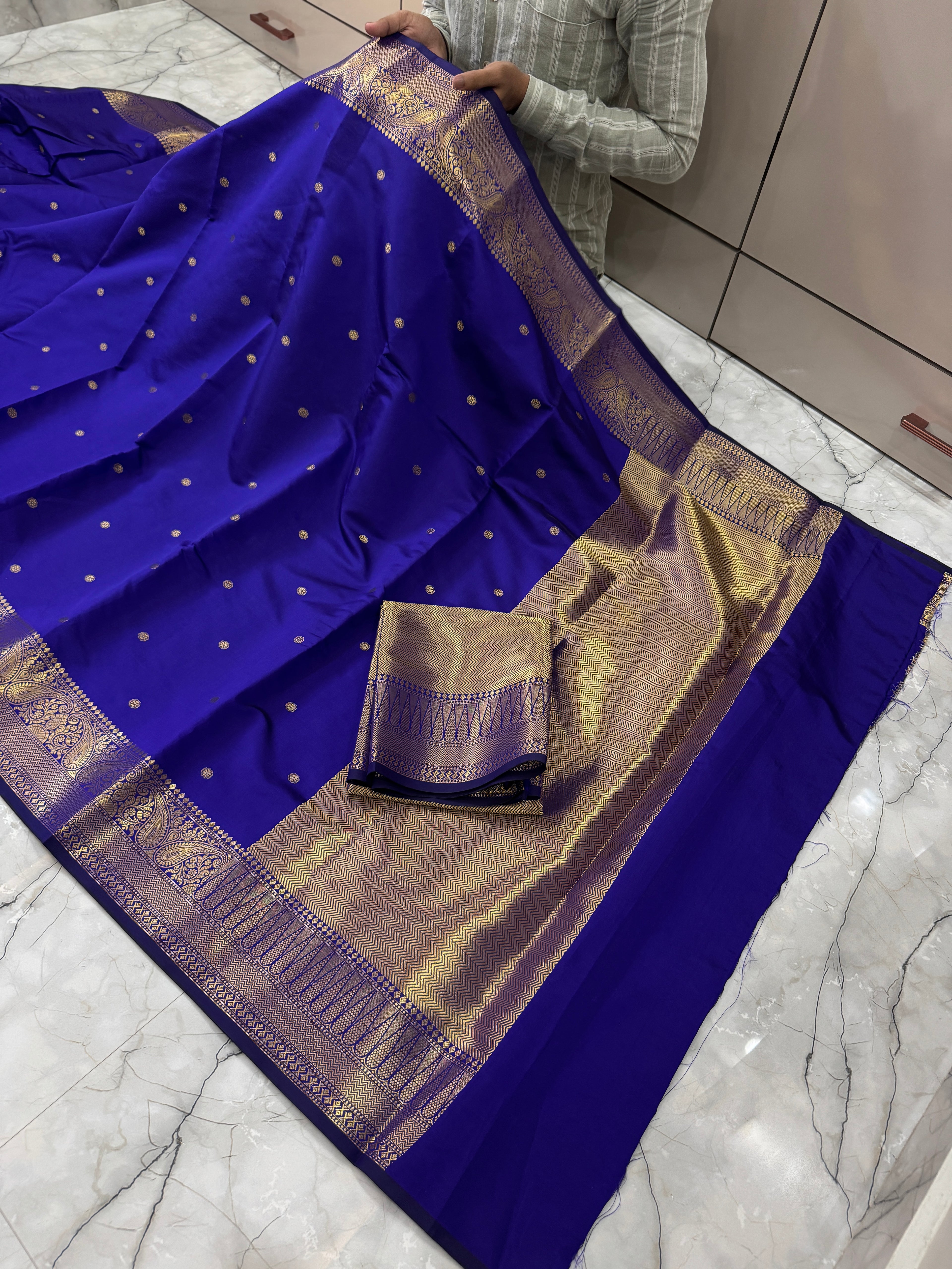 SOFT KATAN SILK SAREE WITH RICH PALLU AND BLOUSE