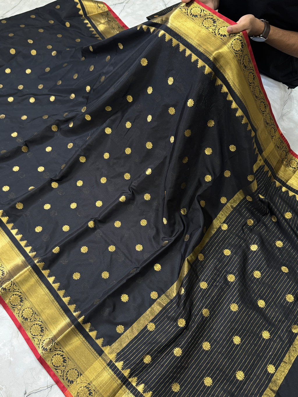 SOFT KATAN SILK SAREE WITH RICH PALLU AND BLOUSE