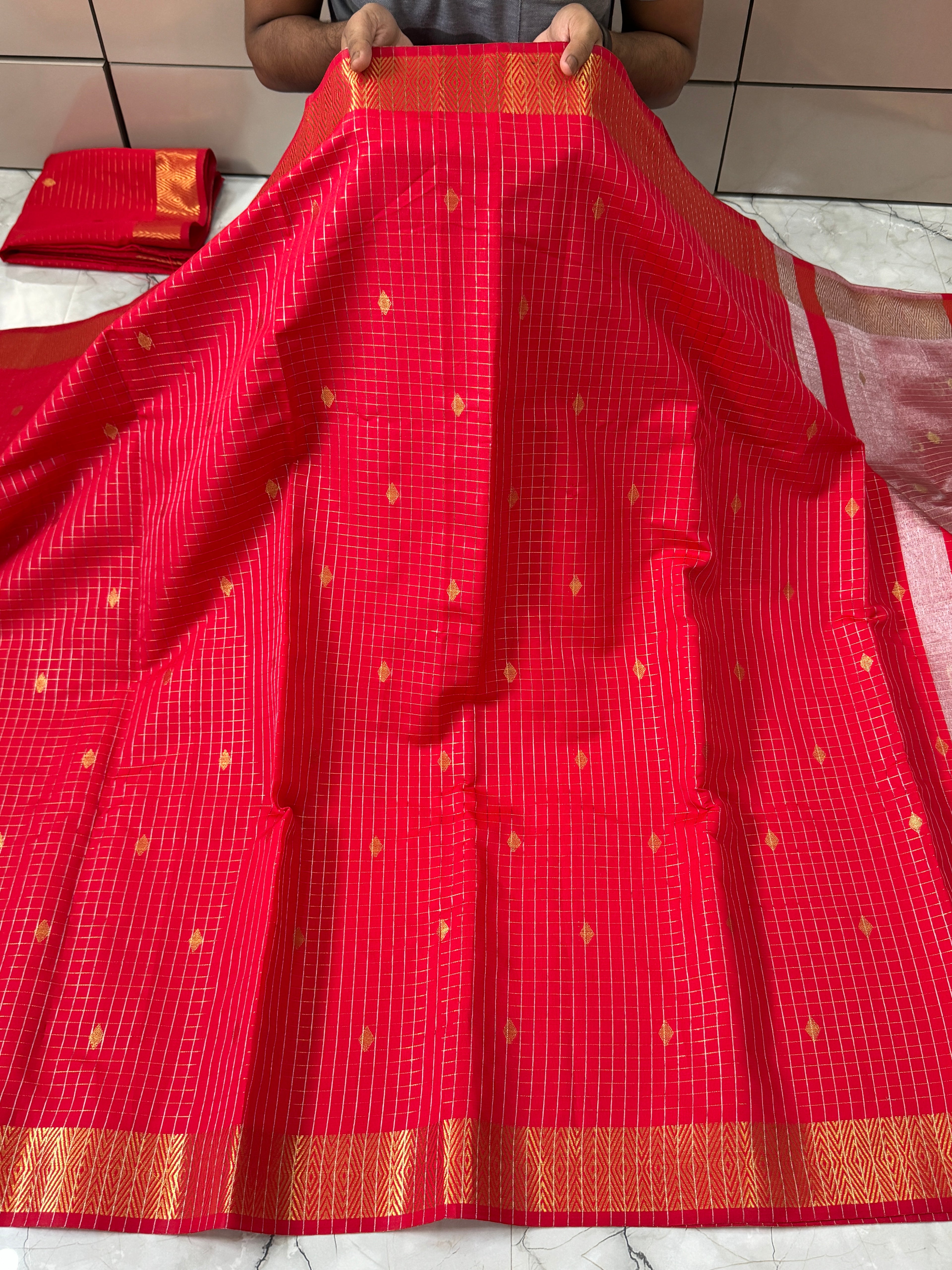 SOFT KATAN SILK TISSU CHCK SAREE WITH RICH PALLU AND BLOUSE