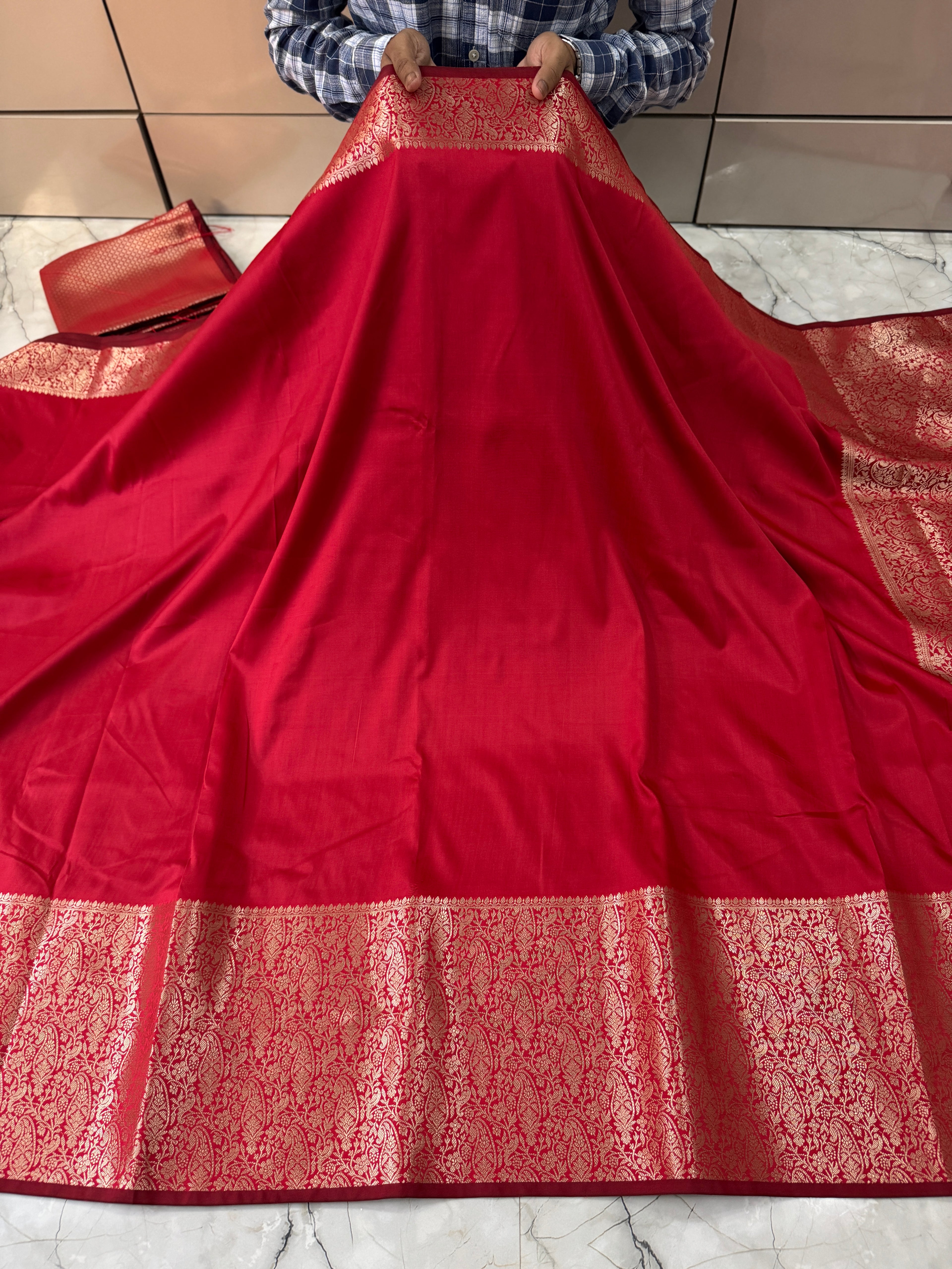 SOFT KATAN SILK SAREE WITH RICH PALLU AND BLOUSE