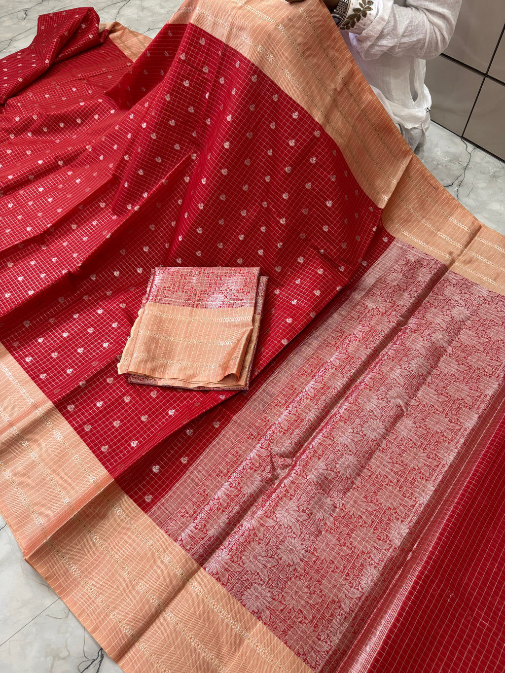 BANARASI SEMI KATAN SILK CHCK TISSU BOTI SAREE WITH RICH PALLU & BLOUSE