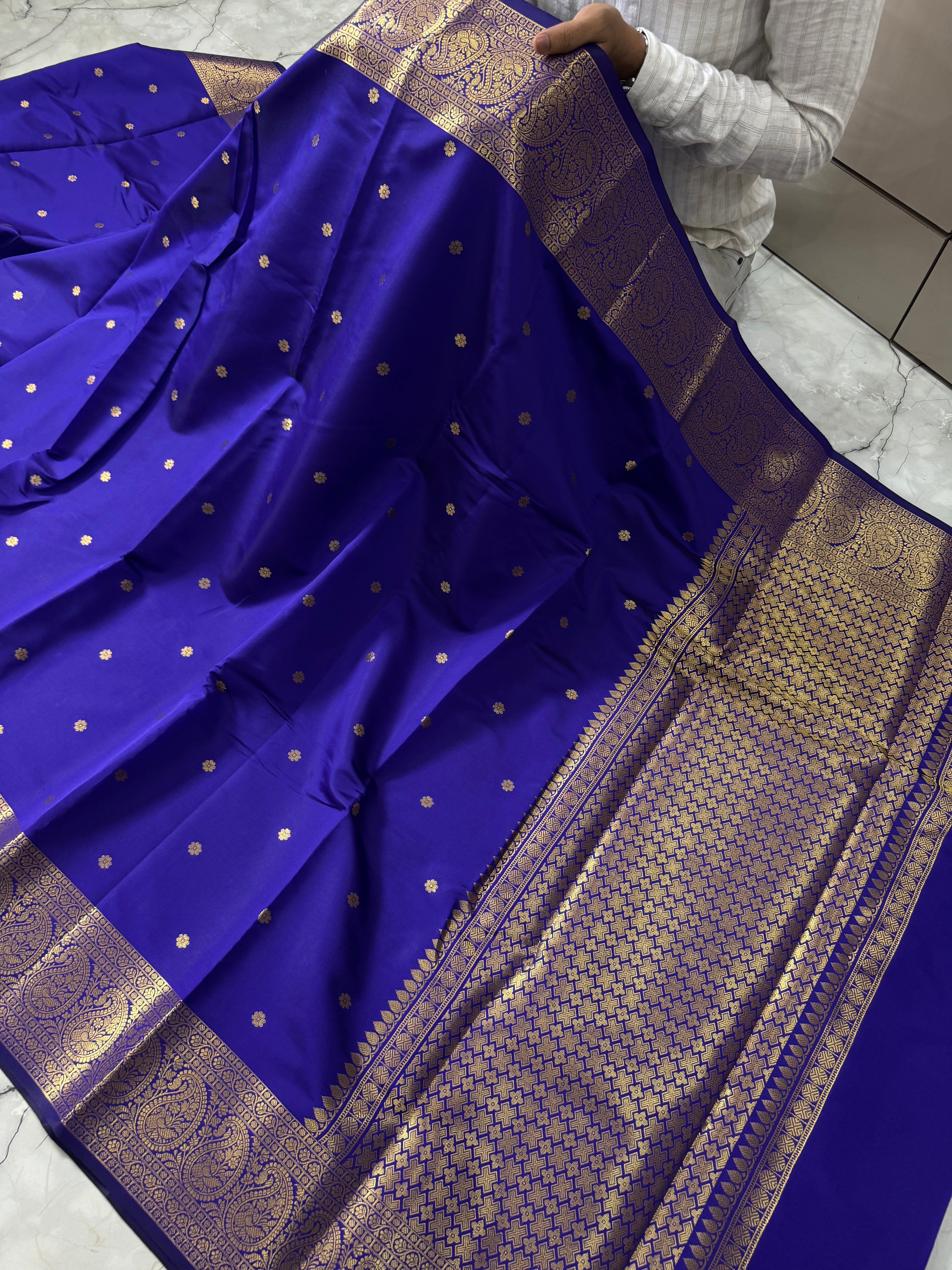 SOFT KATAN SILK SAREE WITH RICH PALLU AND BLOUSE
