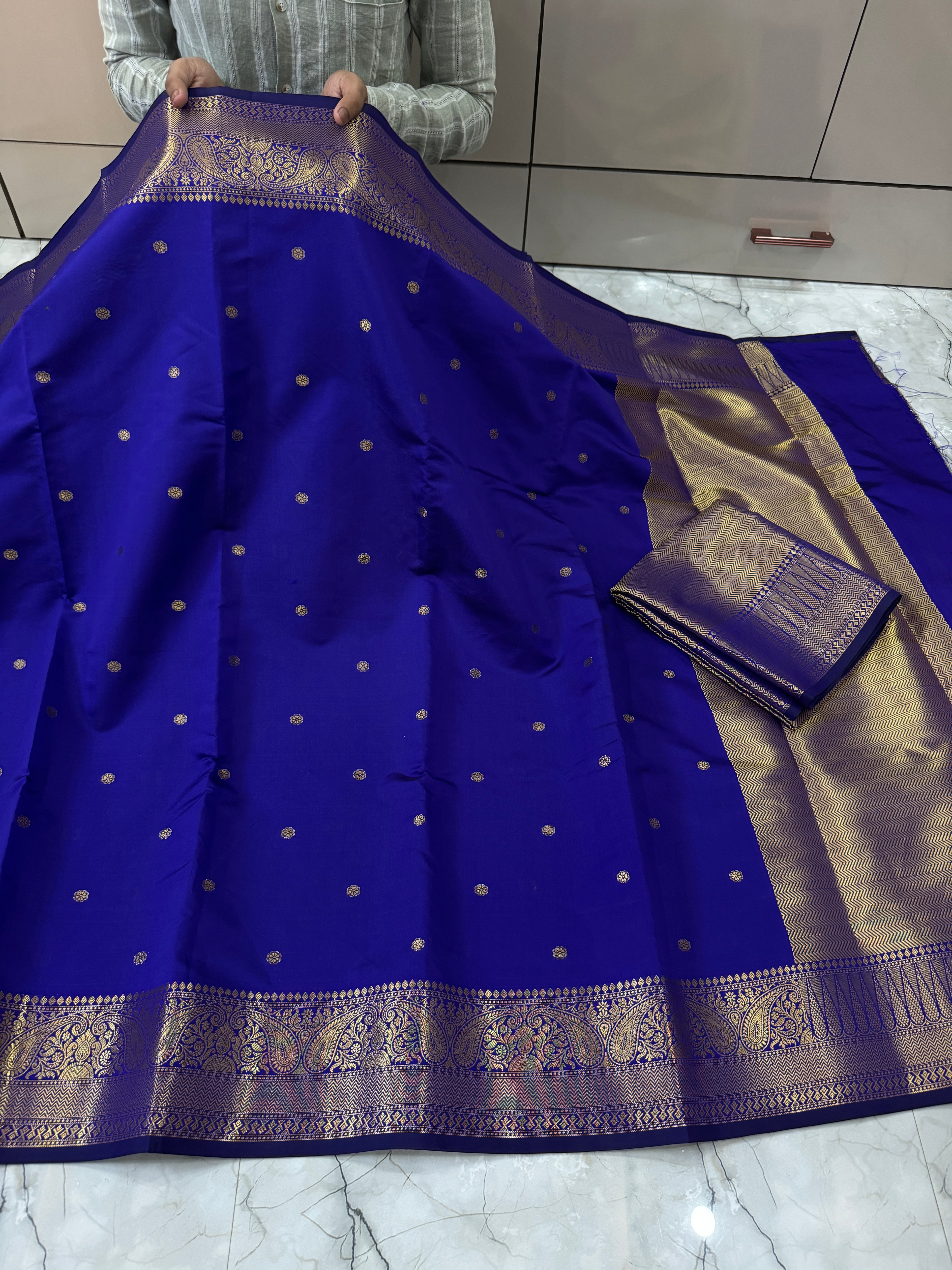 SOFT KATAN SILK SAREE WITH RICH PALLU AND BLOUSE