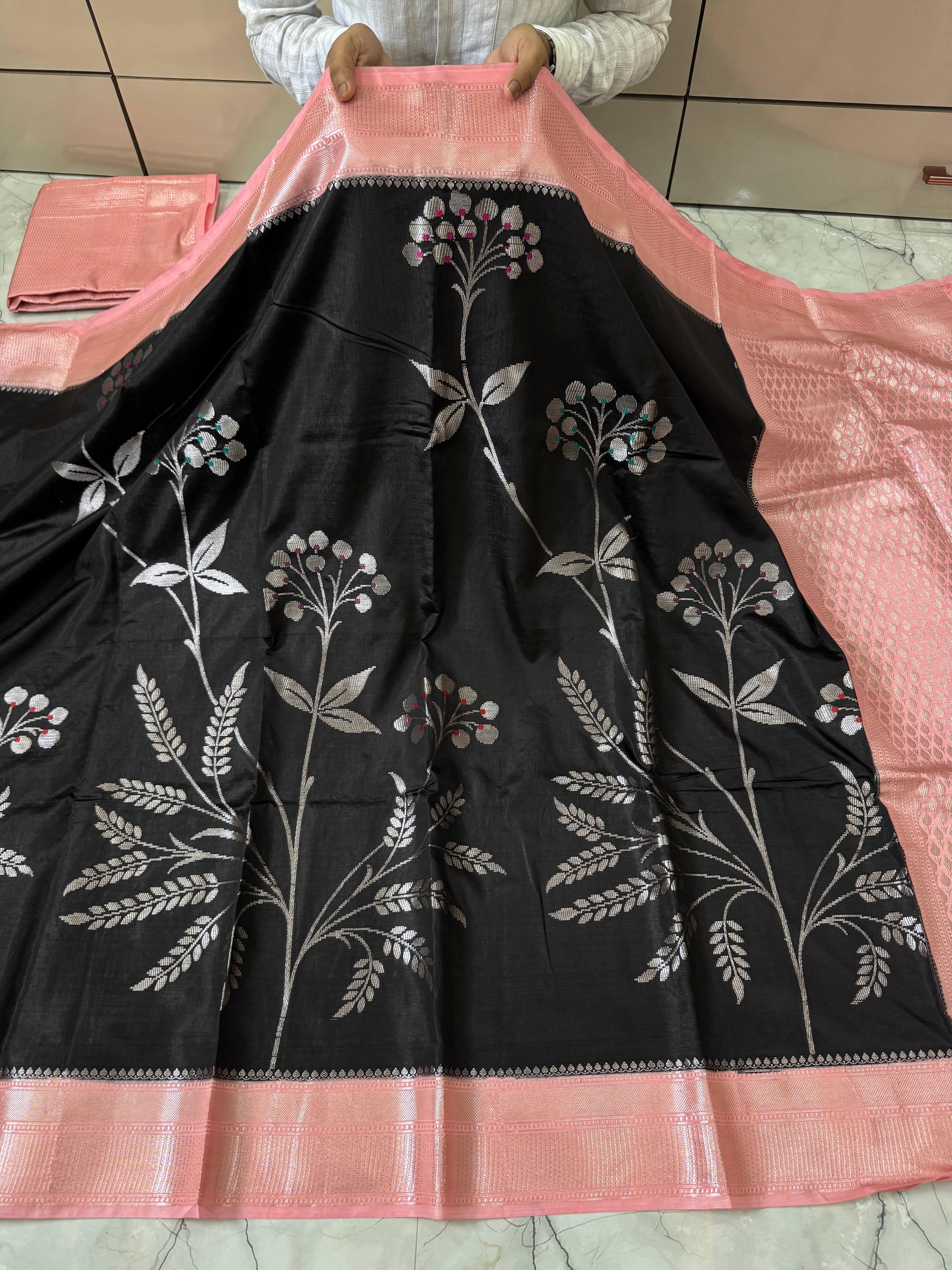 SOFT KATAN SILK SAREE WITH RICH PALLU AND BLOUSE