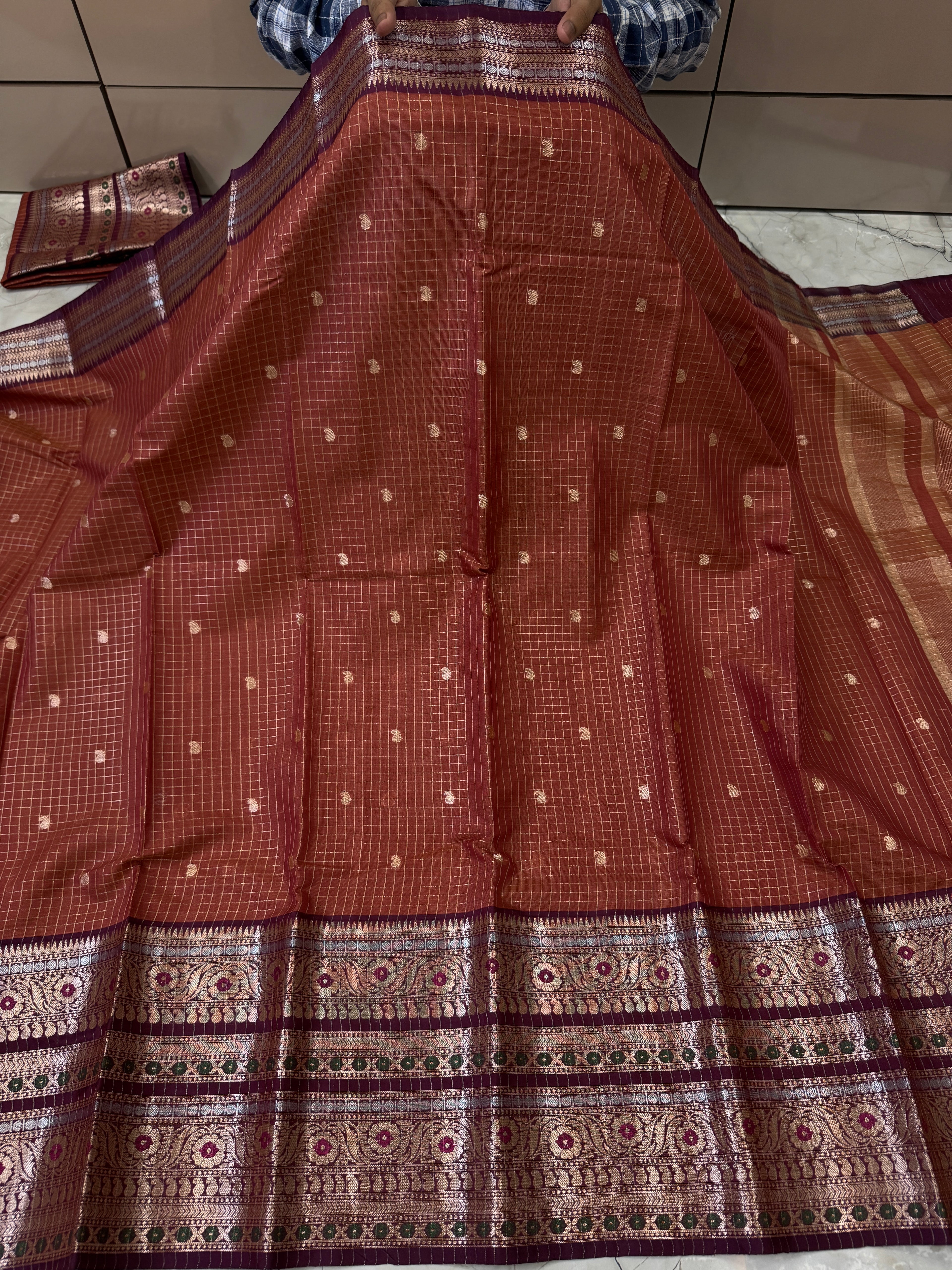 BANARASI SEMI GEORGETTE CHCK BOTI SAREE WOTH RICH PALLU & BLOUSE