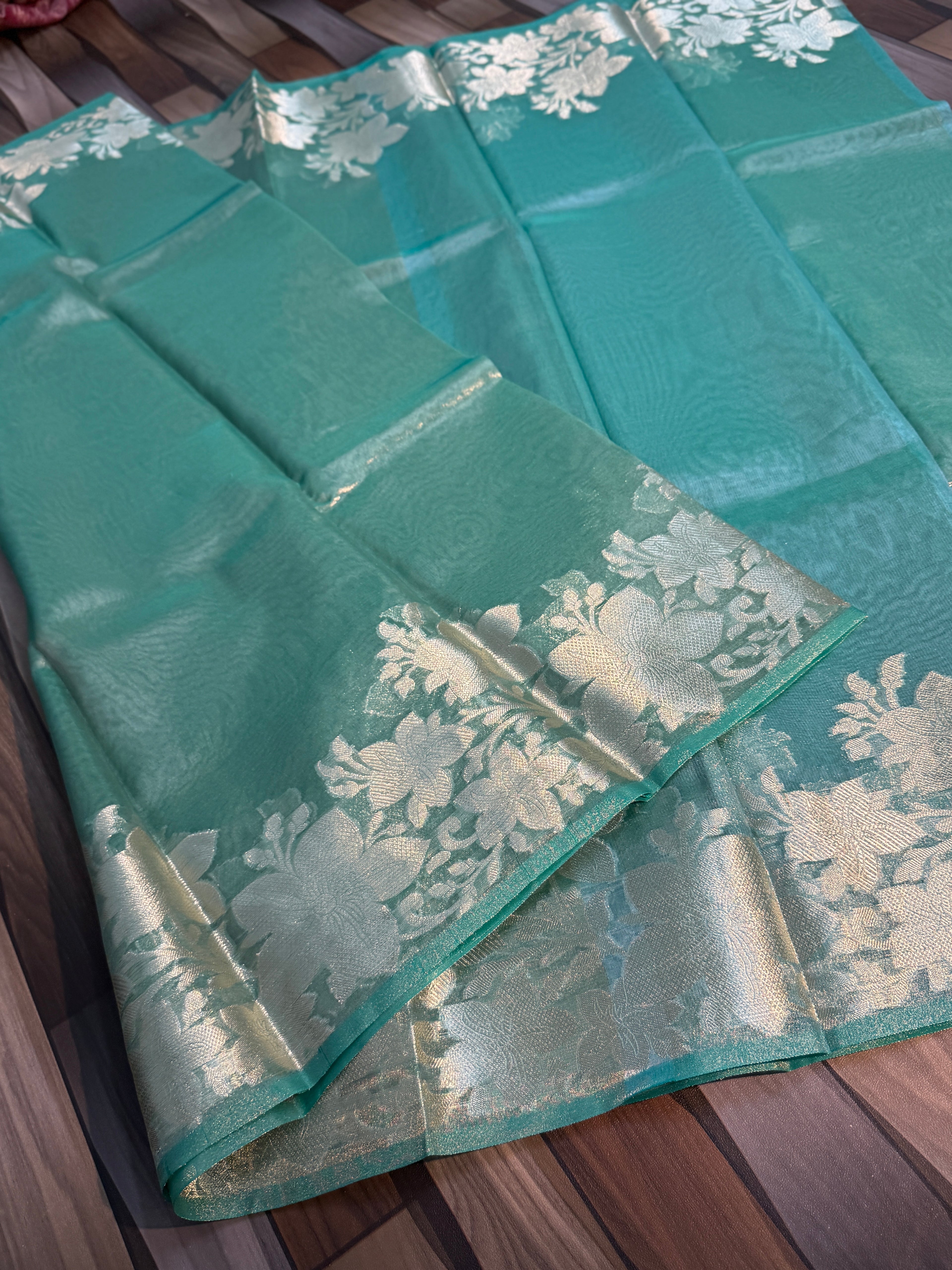 SOFT TISSU  SILK SAREE WITH RICH PALLU AND BLOUSE