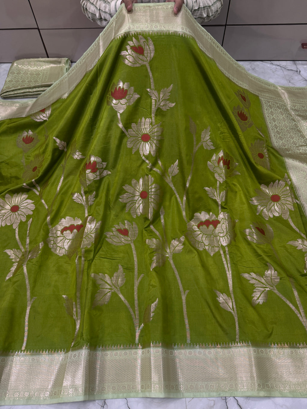 SOFT KATAN SILK SAREE WITH RICH PALLU AND BLOUSE