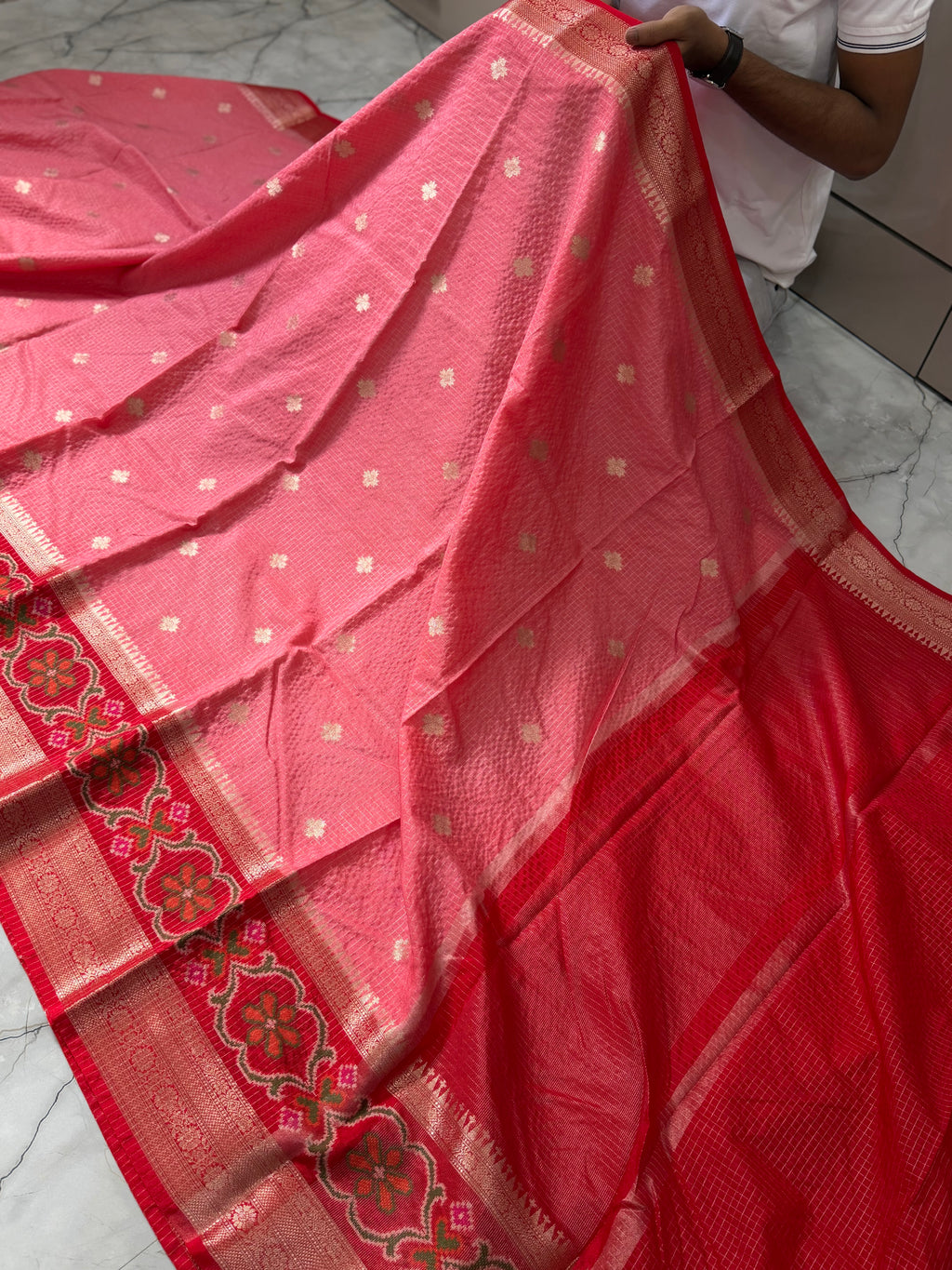 Semi katan Tissu chck boti silk saree with rich pallu & blouse