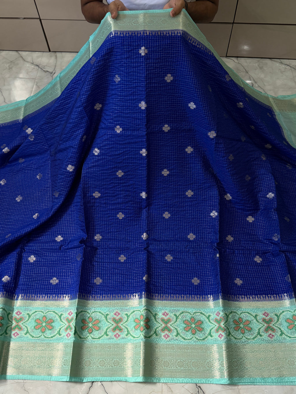 Semi katan Tissu chck boti silk saree with rich pallu & blouse