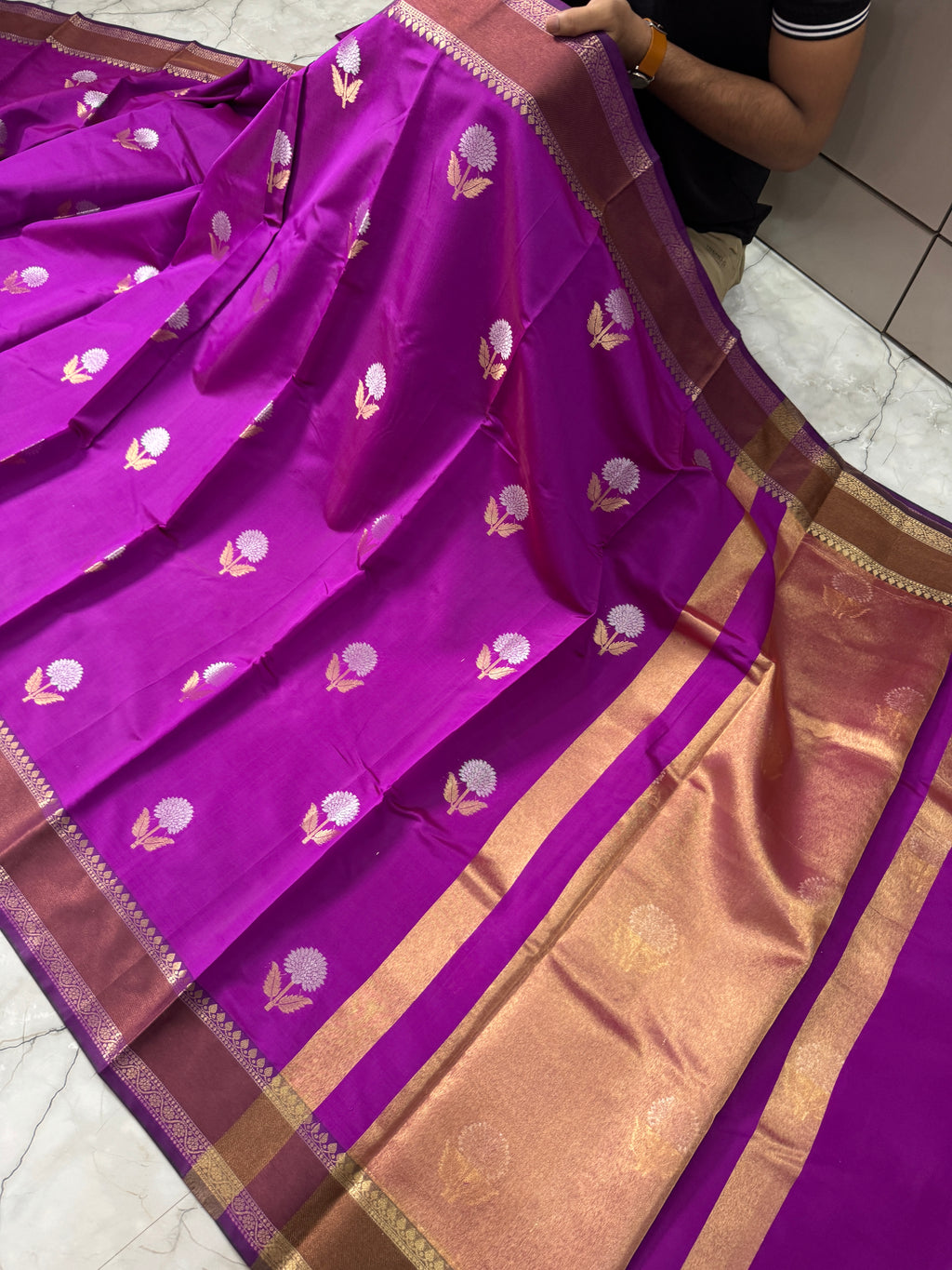 SOFT KATAN SILK SAREE WITH RICH PALLU AND BLOUSE