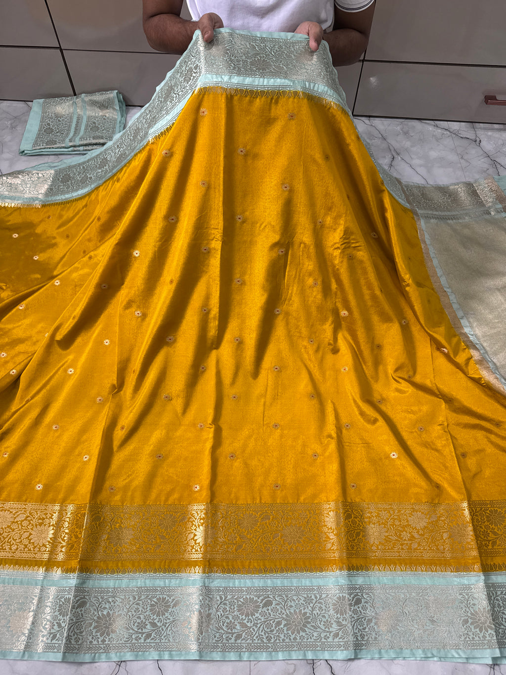 SOFT KATAN SILK SAREE WITH RICH PALLU AND BLOUSE