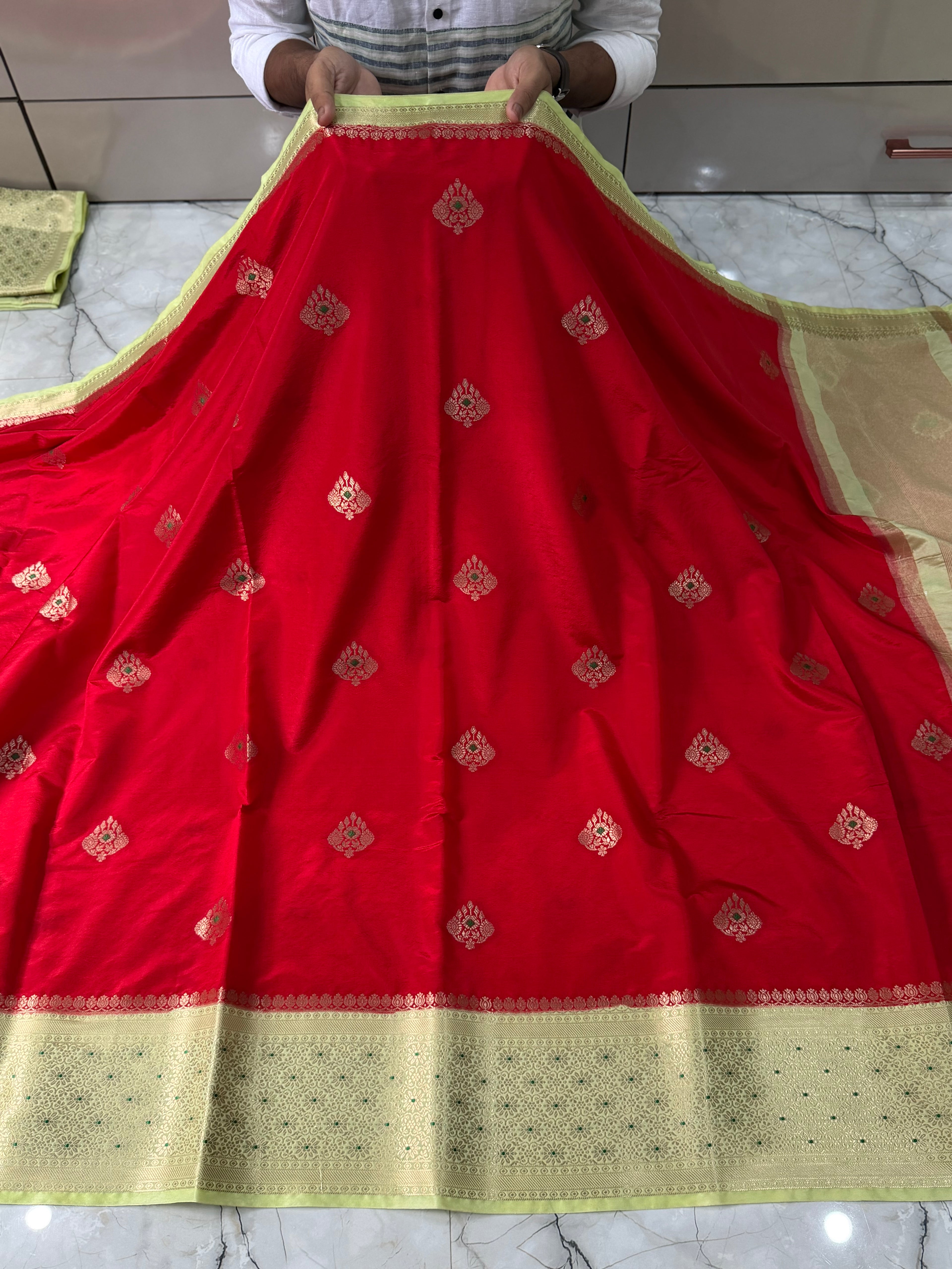 Semi katan silk saree with rich pallu & blouse