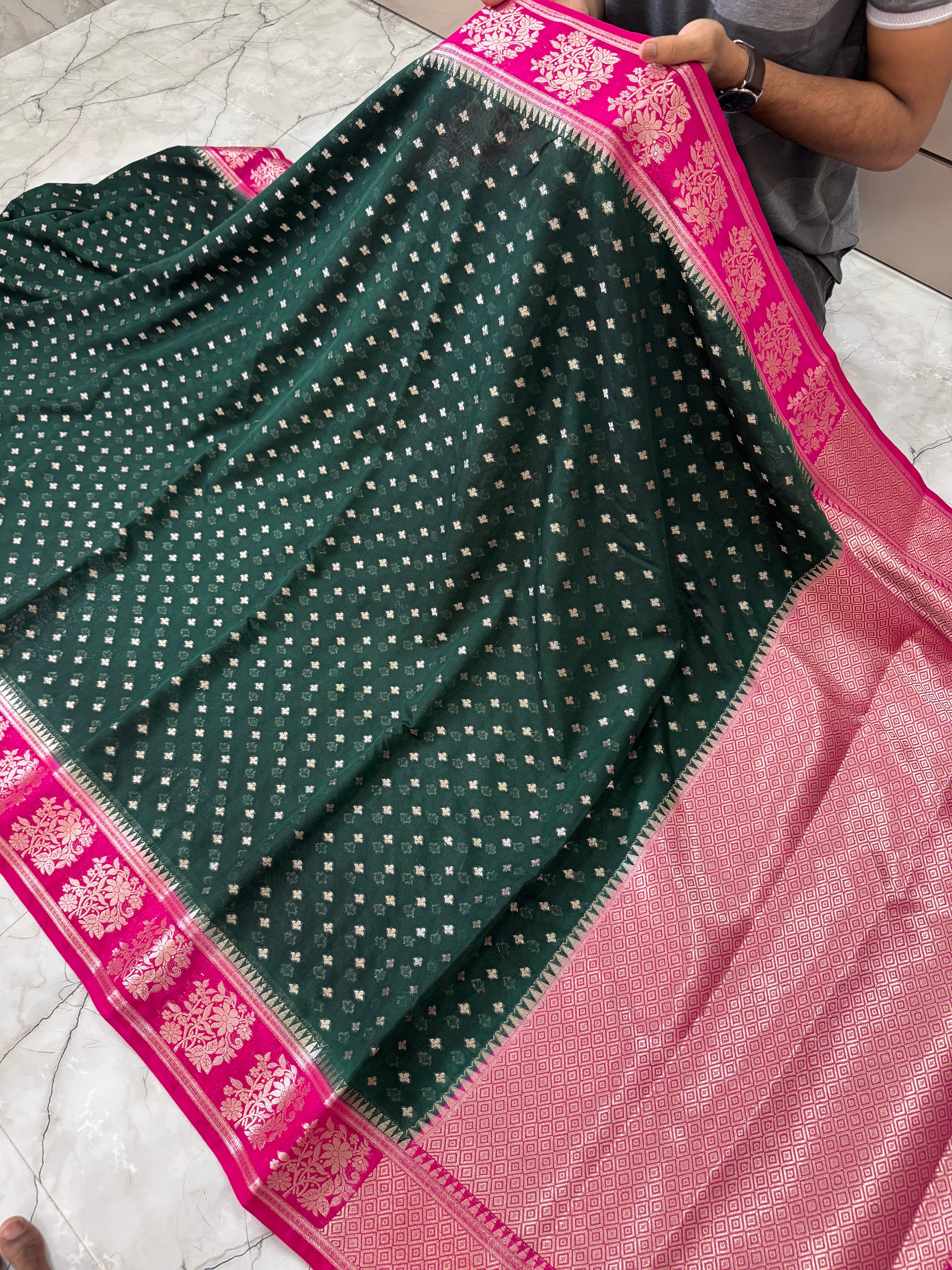SOFT GEORGTTE SILK SAREE WITH RICH PALLU AND BLOUSE