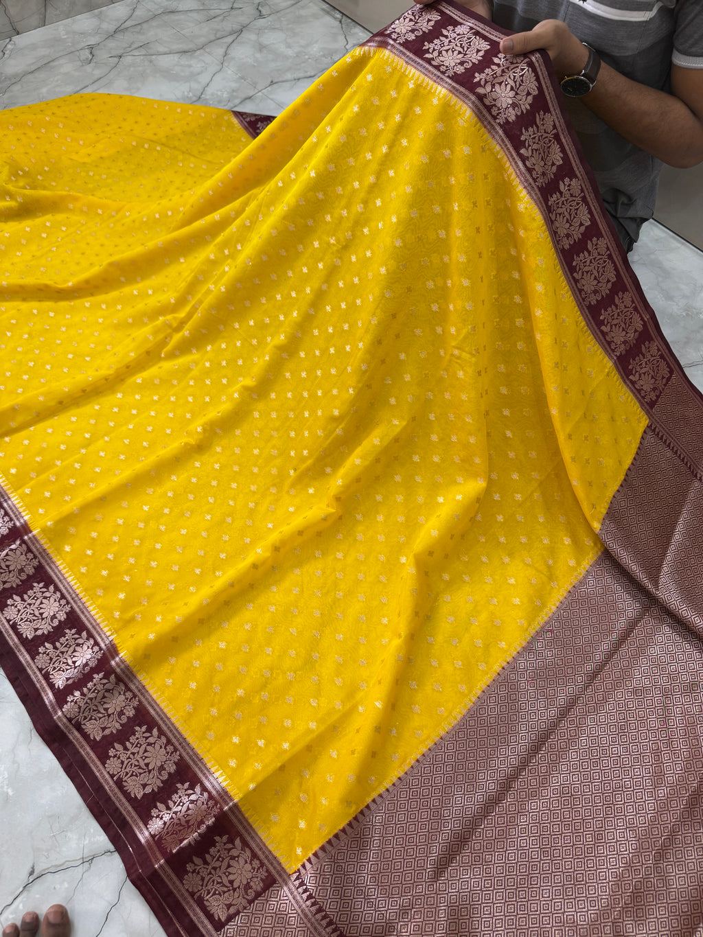 SOFT GEORGTTE SILK SAREE WITH RICH PALLU AND BLOUSE