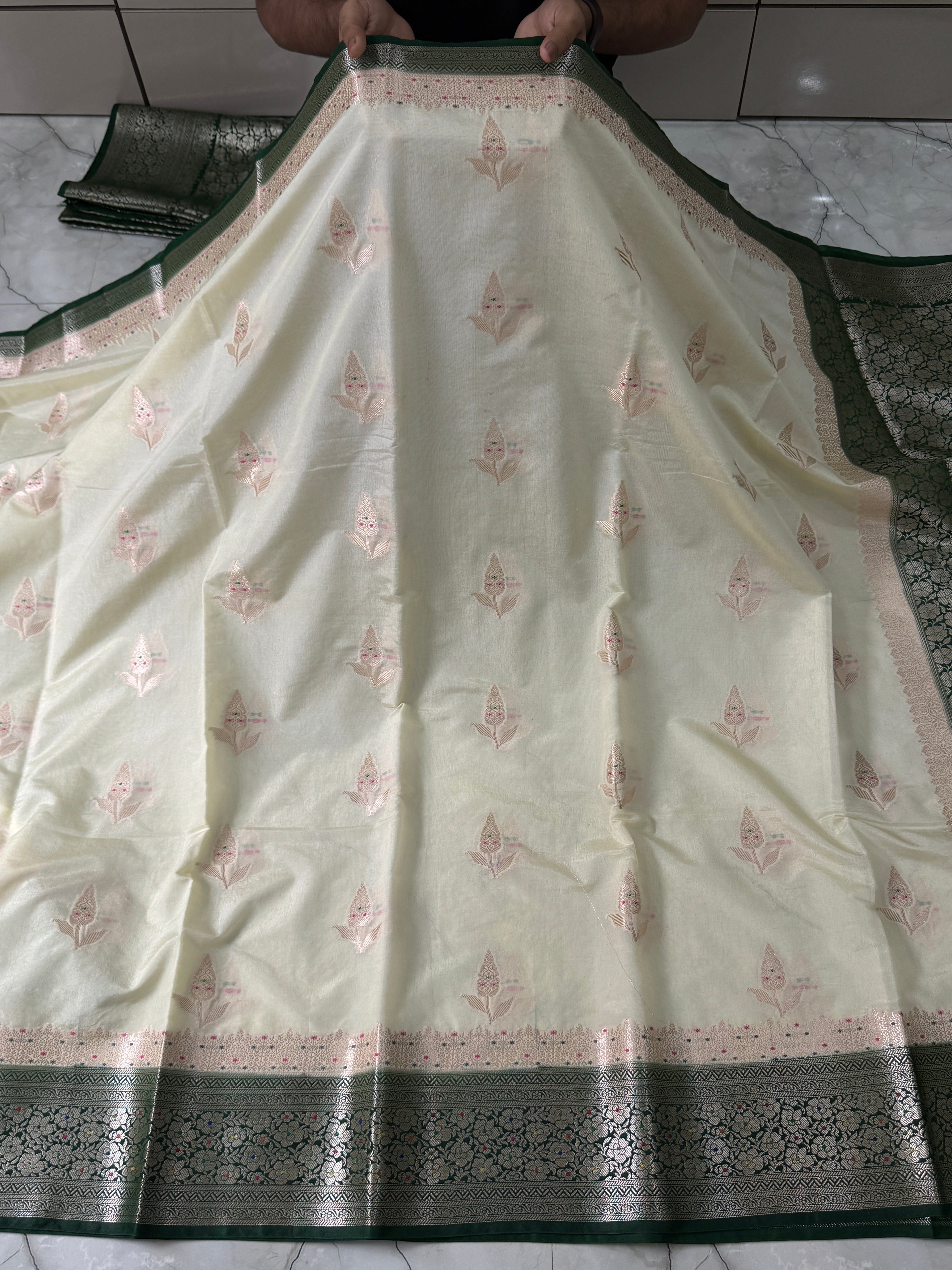 SOFT KATAN SILK SAREE WITH RICH PALLU AND BLOUSE