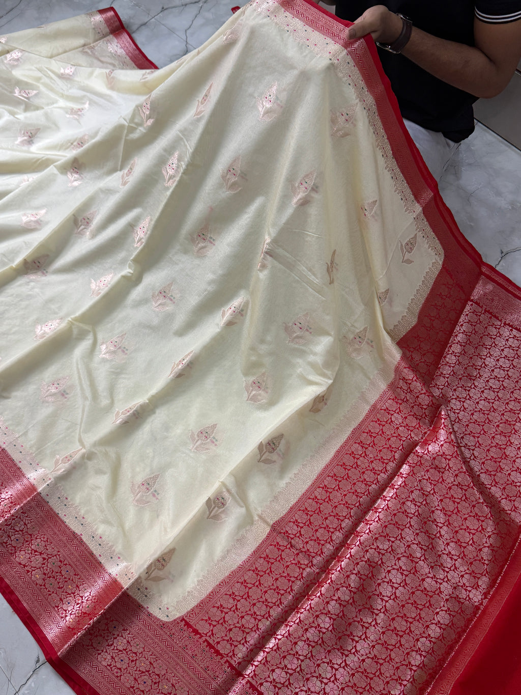 SOFT KATAN SILK SAREE WITH RICH PALLU AND BLOUSE