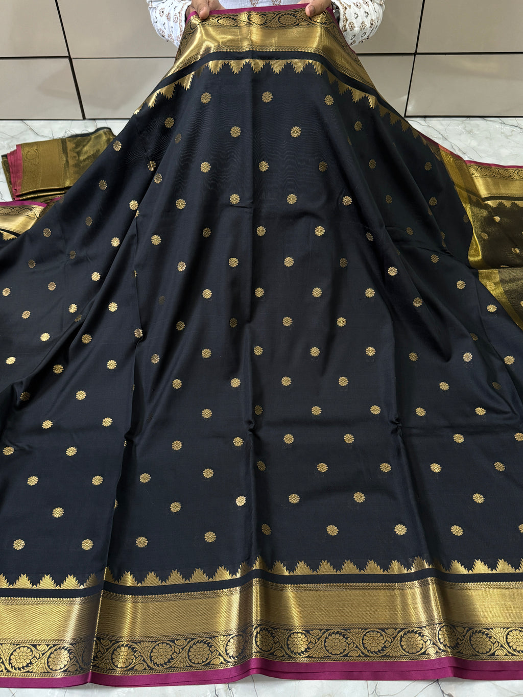 SOFT SEMI KATAN SILK SAREE WITH RICH PALLU & BLOUSE
