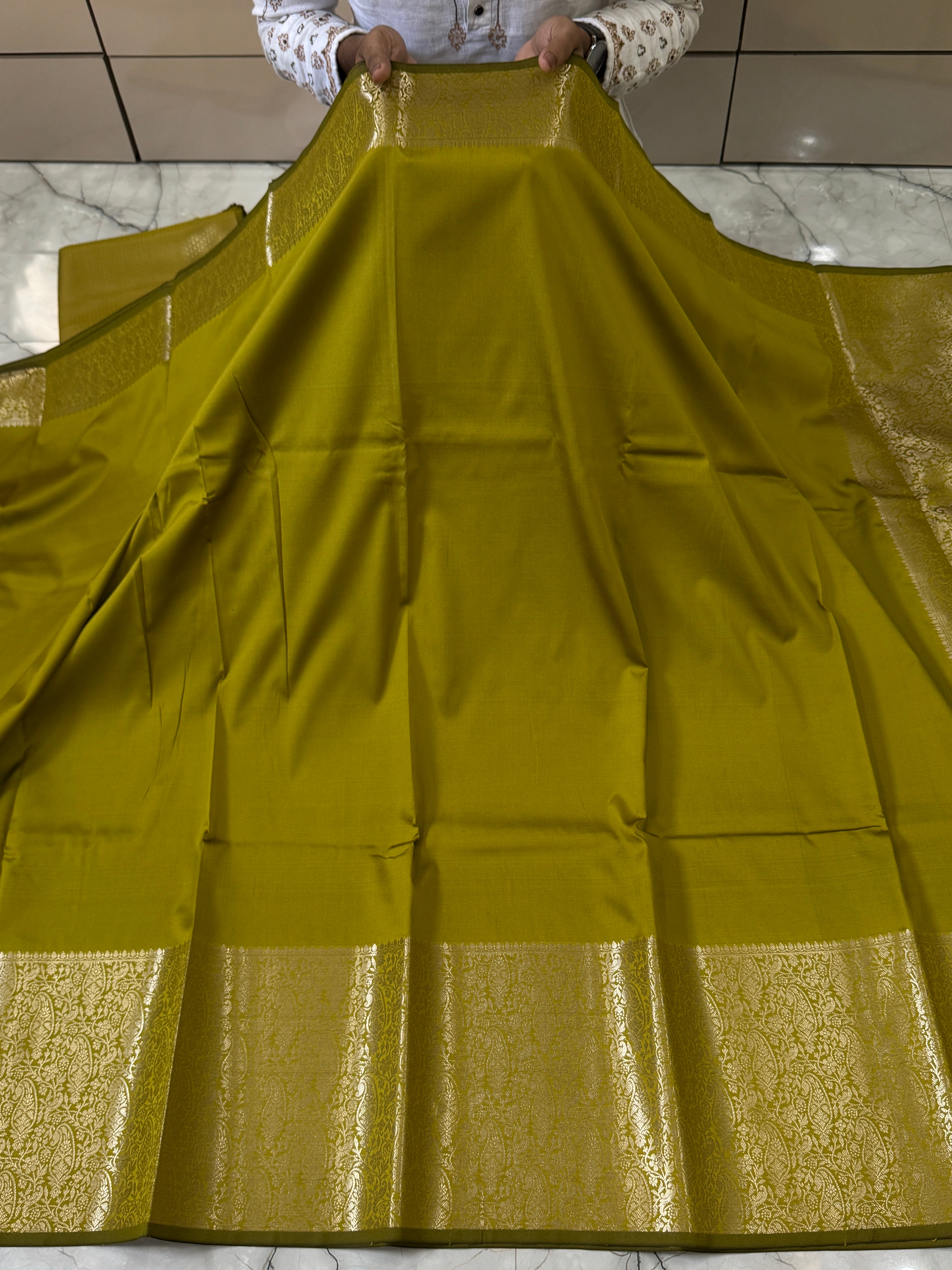 Semi katan silk saree with rich pallu & blouse