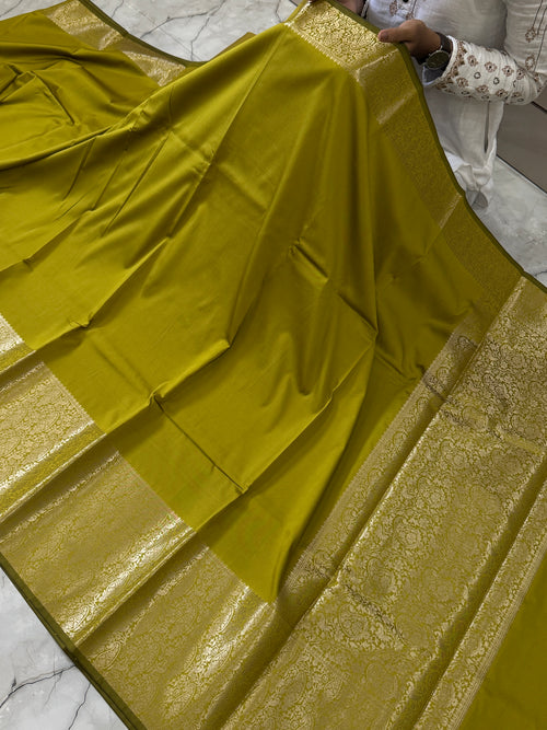 Semi katan silk saree with rich pallu & blouse