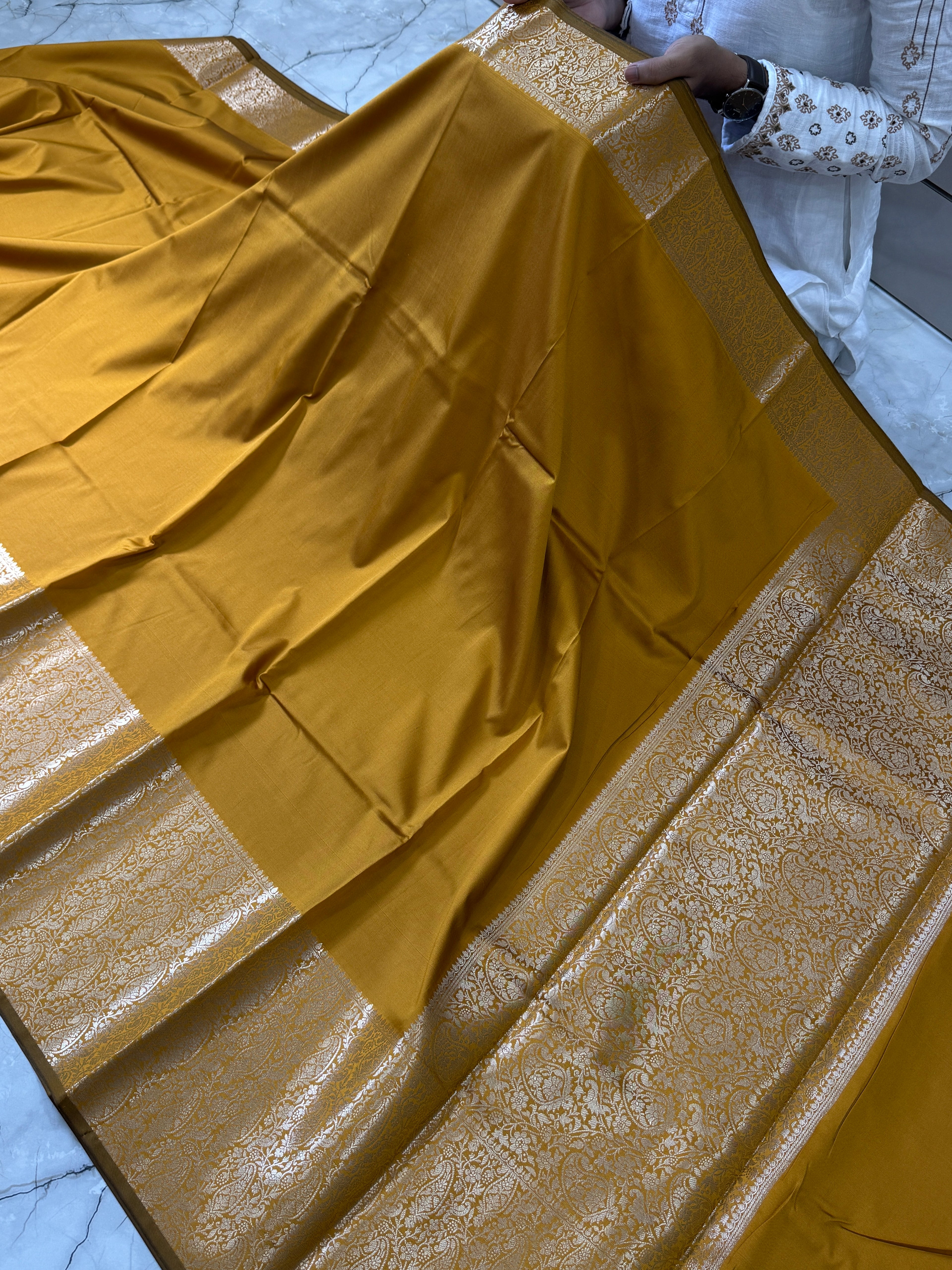 Semi katan silk saree with rich pallu & blouse