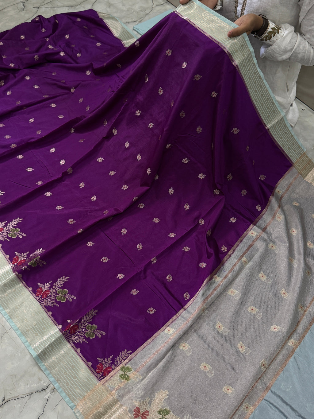 Semi katan silk saree with rich pallu & blouse