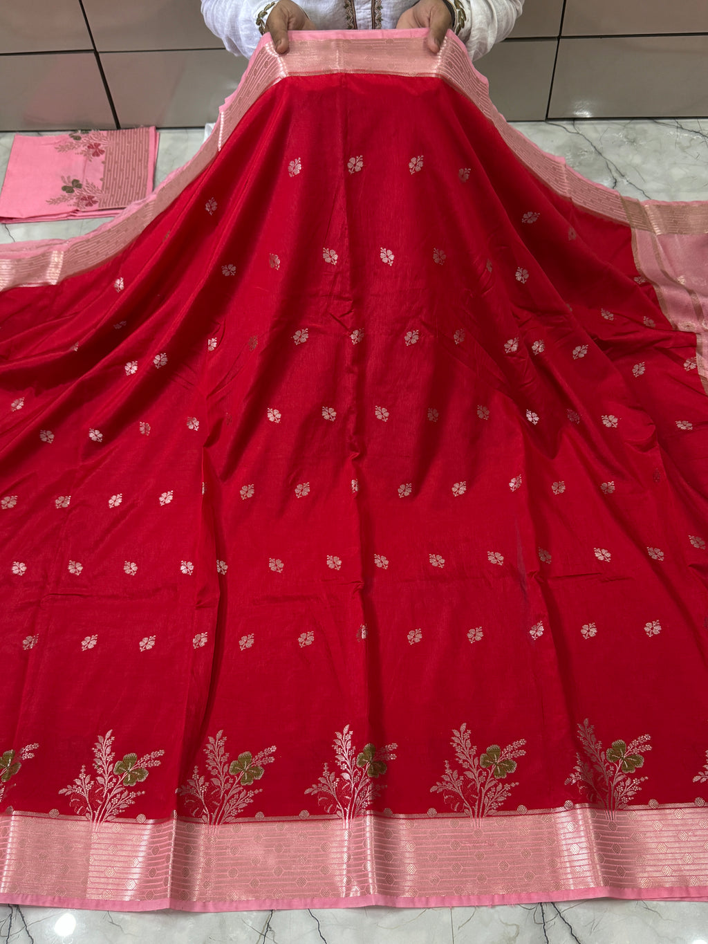 Semi katan silk saree with rich pallu & blouse