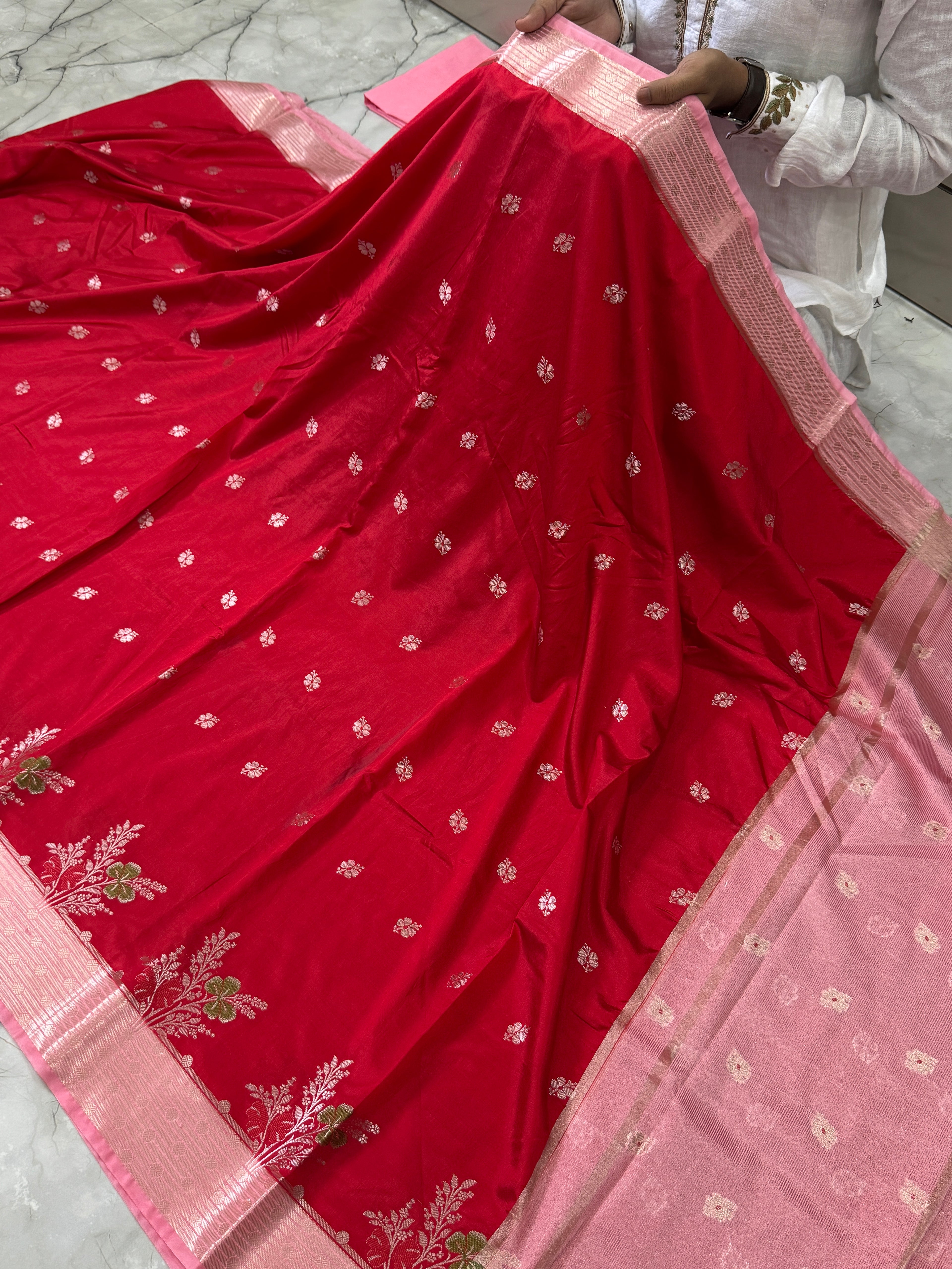 Semi katan silk saree with rich pallu & blouse