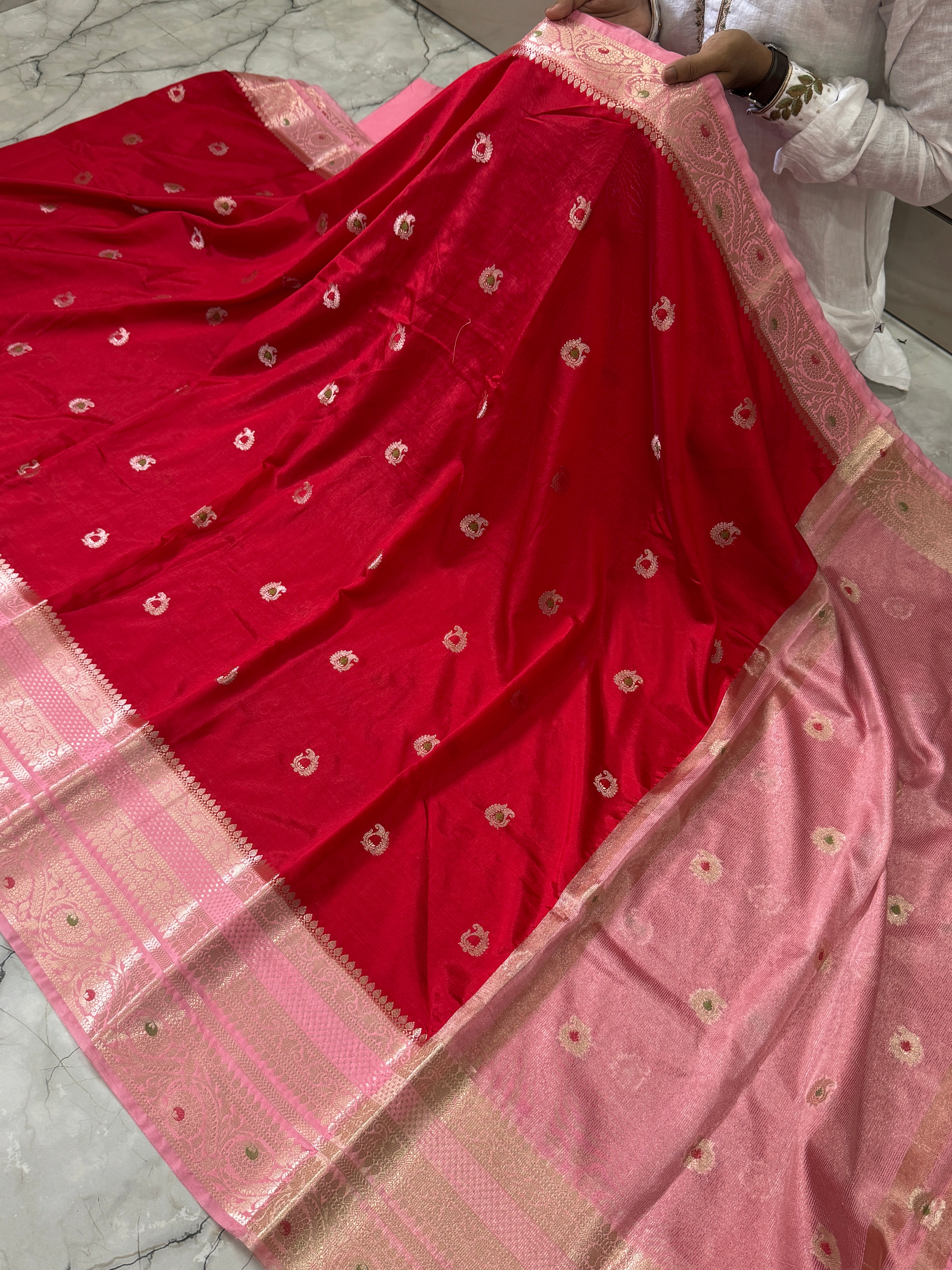 Semi katan silk saree with rich pallu & blouse