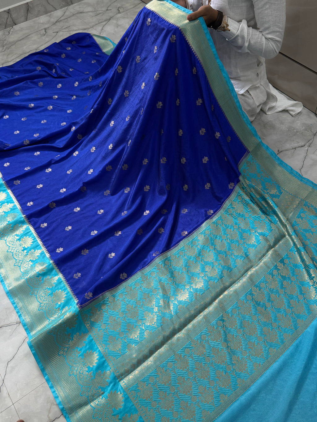 Semi Katan Silk Saree With Rich Pallu & Blouse