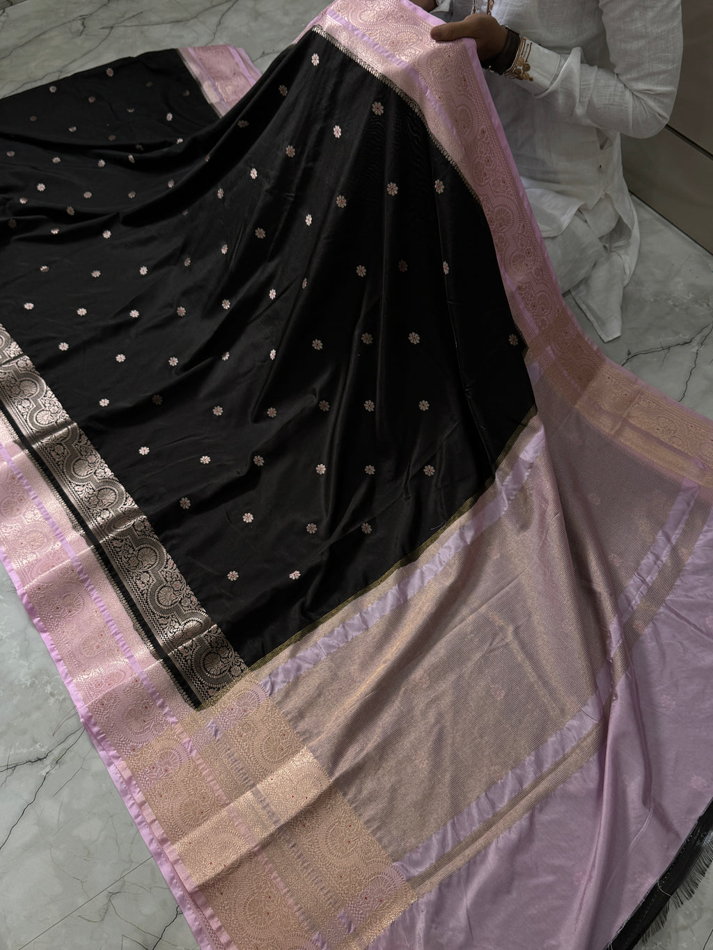 Semi Katan Silk Saree With Rich Pallu & Blouse