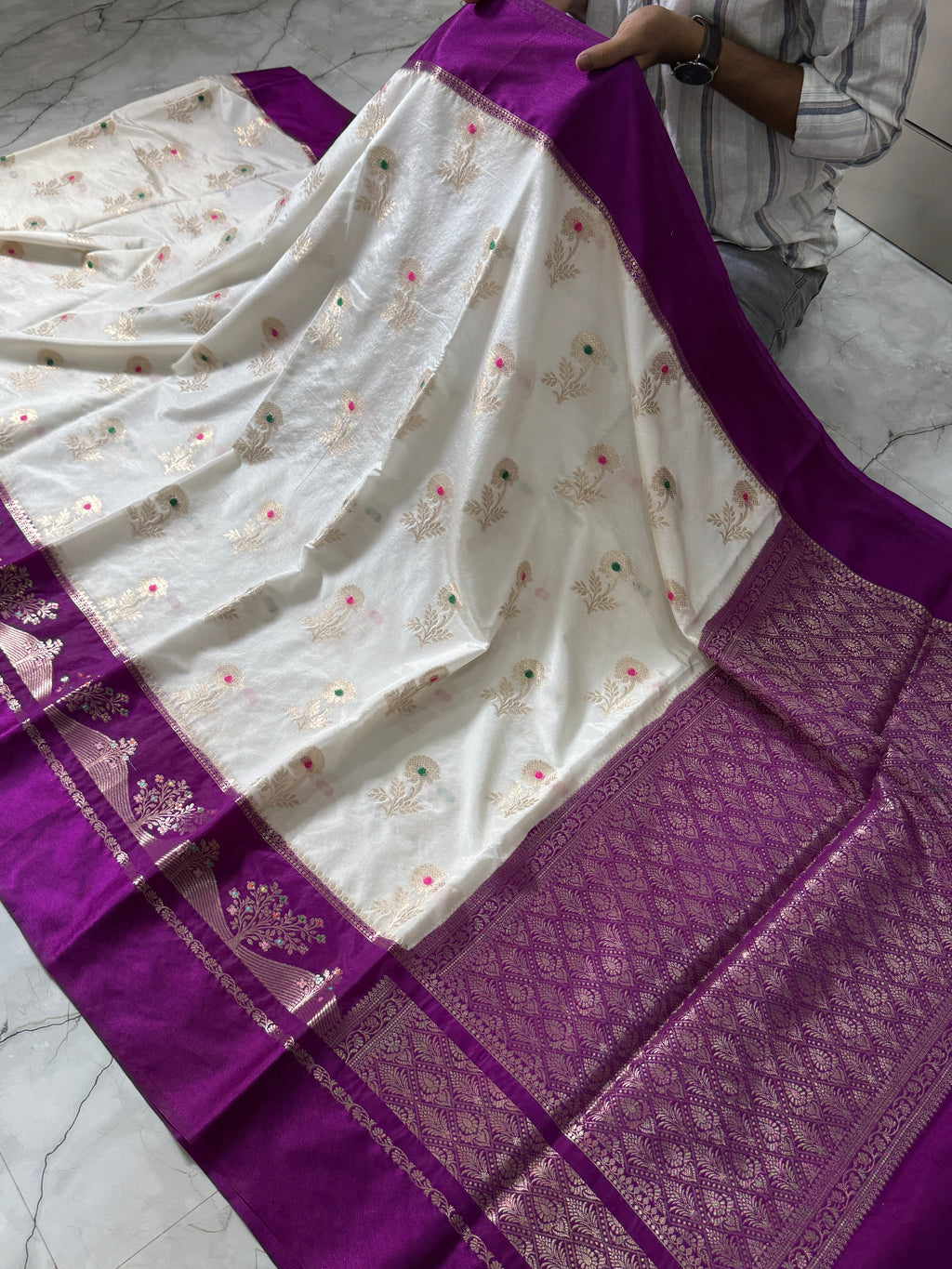 Semi Katan Silk Saree With Rich Pallu & Blouse