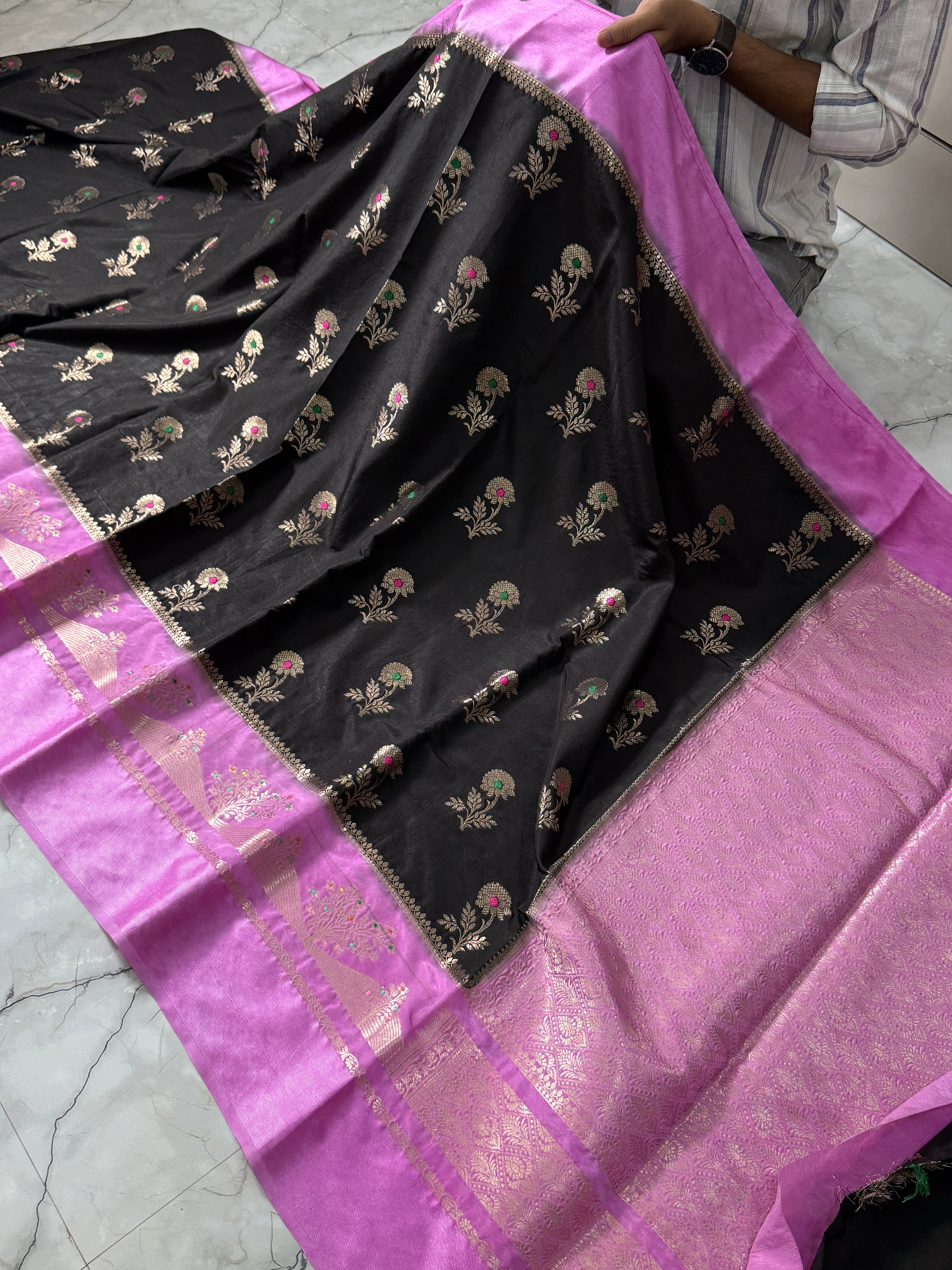 Semi Katan Silk Saree With Rich Pallu & Blouse