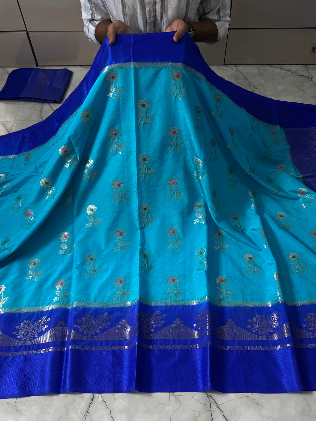 Semi Katan Silk Saree With Rich Pallu & Blouse