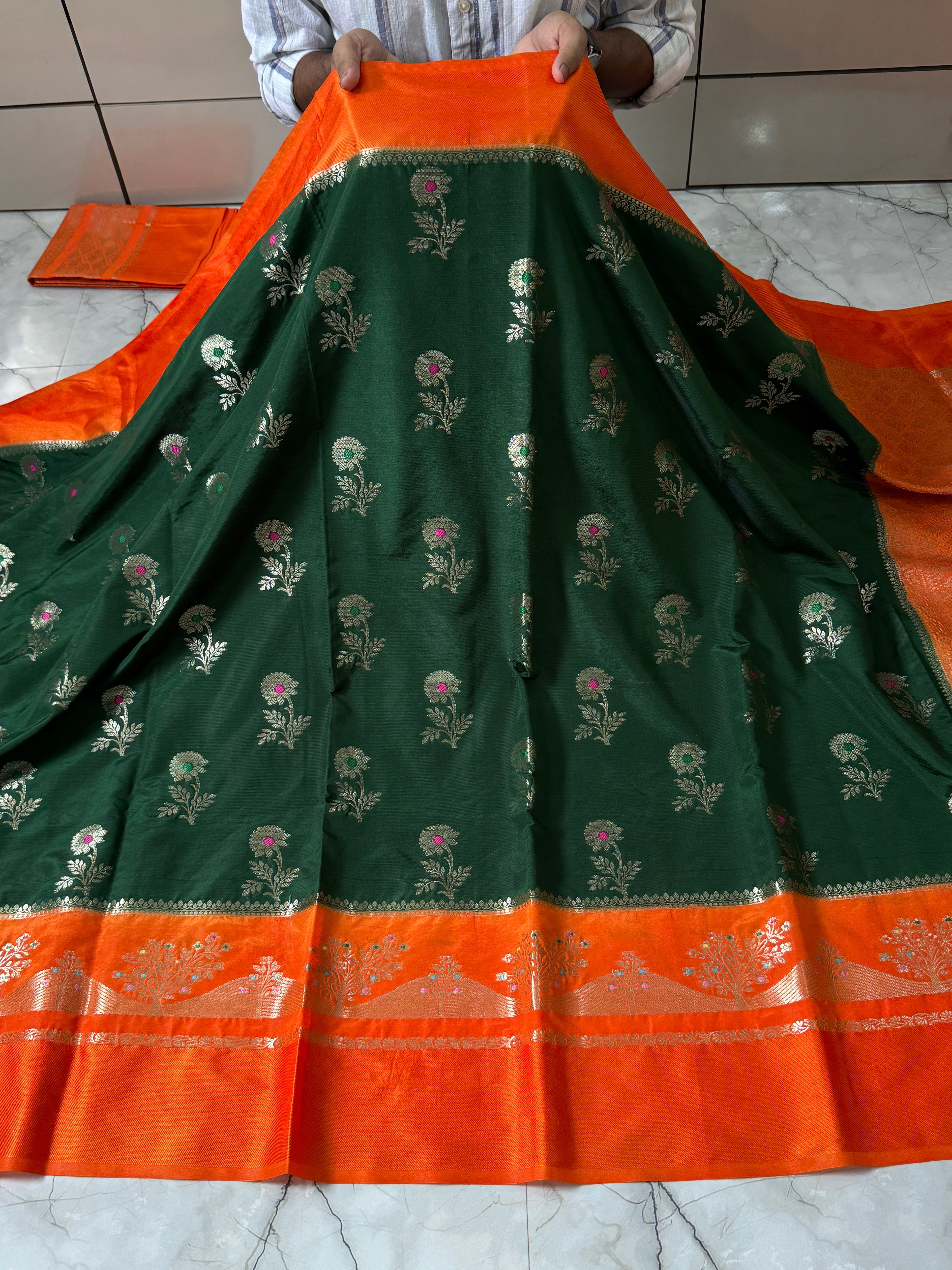 Semi Katan Silk Saree With Rich Pallu & Blouse