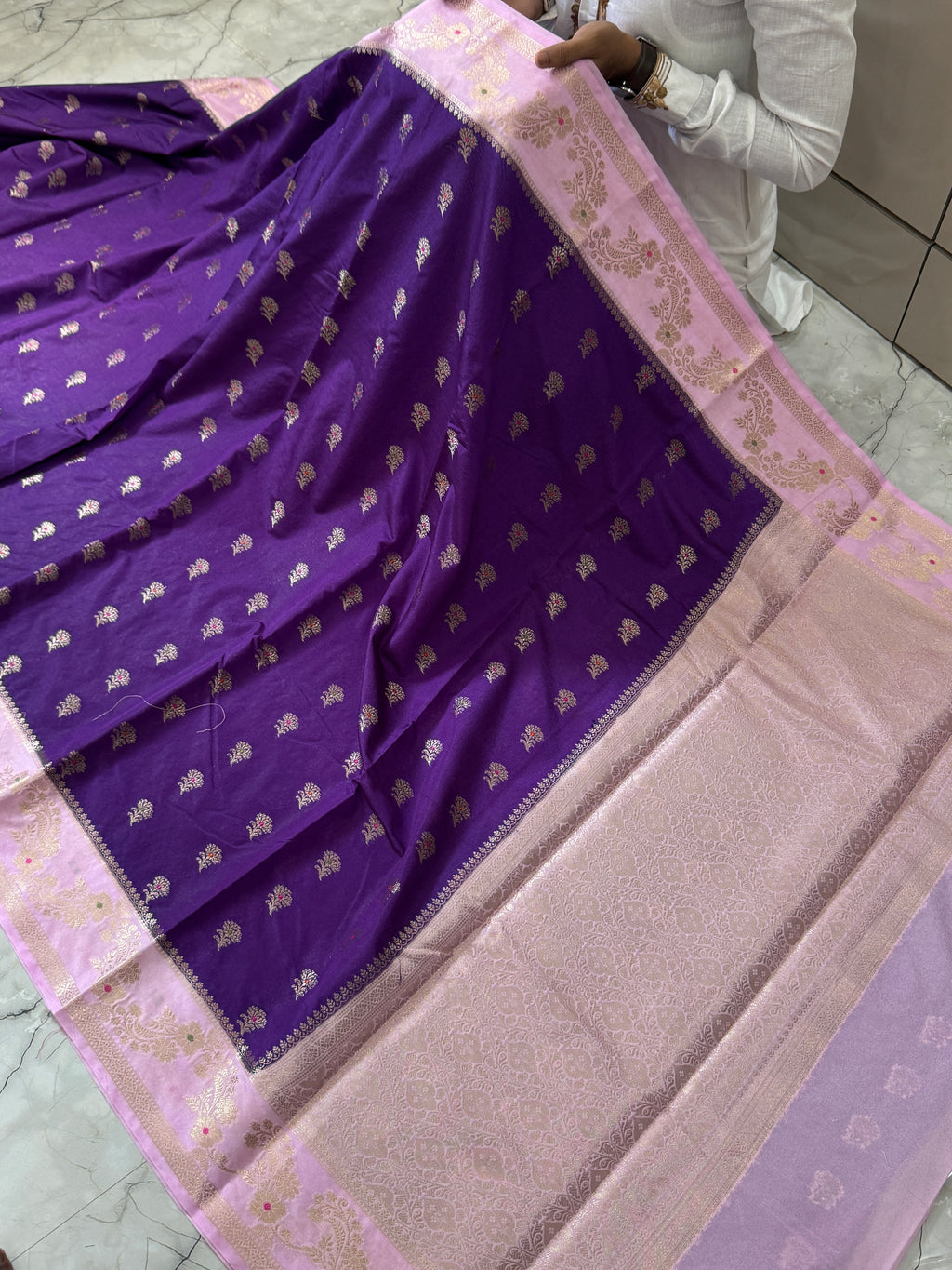 Semi Katan Silk Saree With Rich Pallu & Blouse