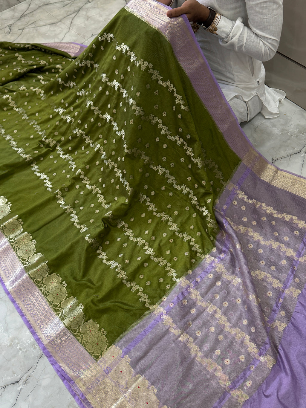 Semi Katan Silk Saree With Rich Pallu & Blouse