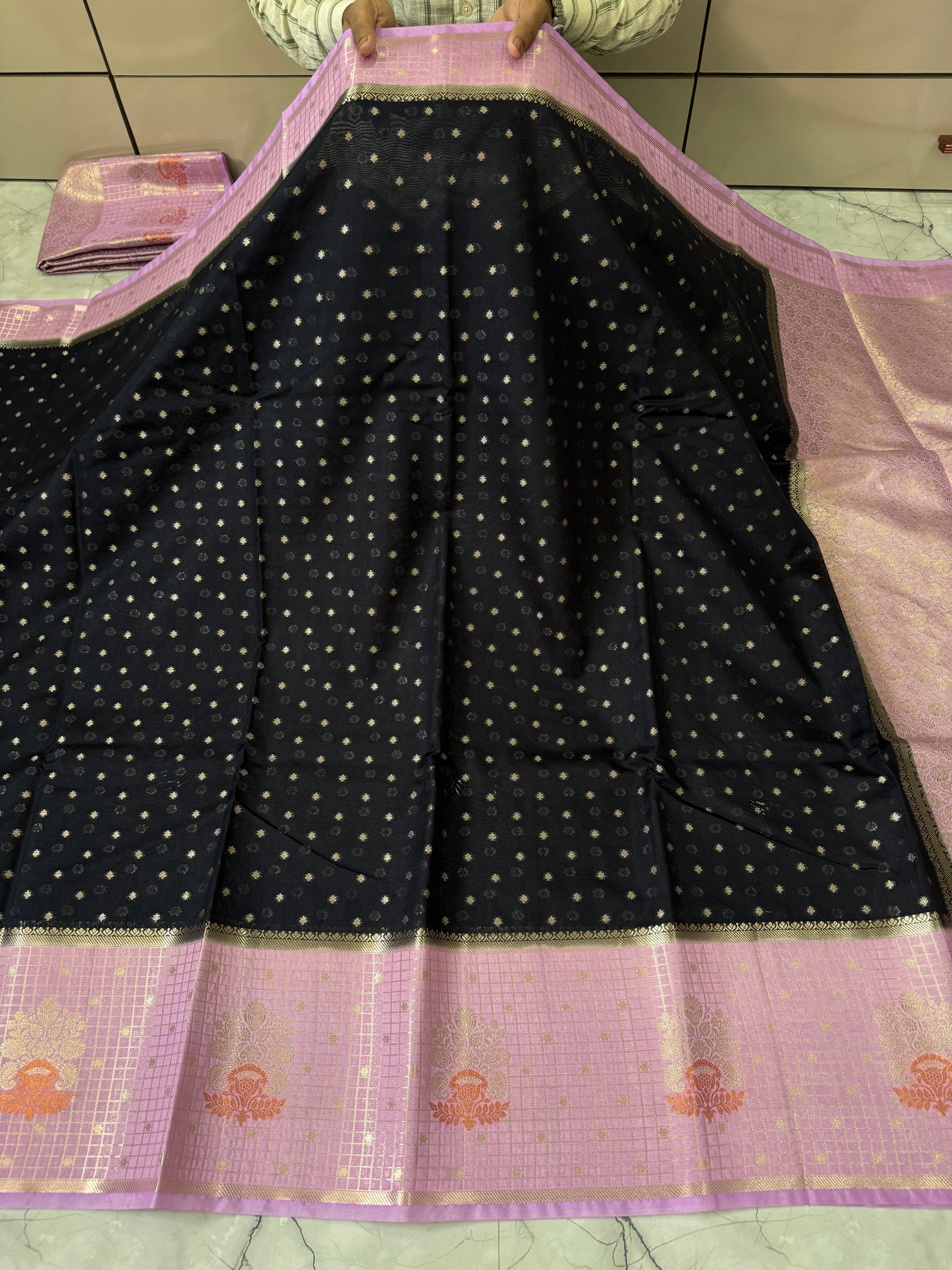 OFT GEORGTTE  SILK SAREE WITH RICH PALLU AND BLOUSE
