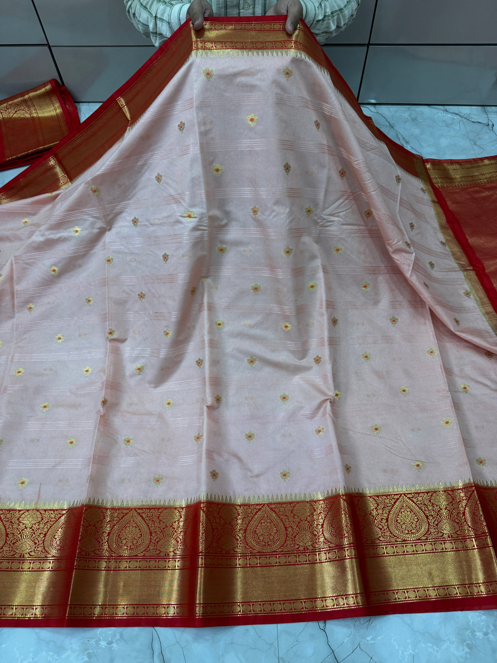 SOFT KATAN SILK SAREE WITH RICH PALLU AND BLOUSE