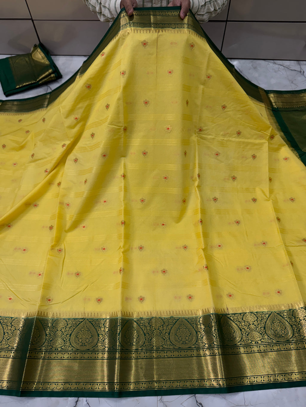 SOFT KATAN SILK SAREE WITH RICH PALLU AND BLOUSE